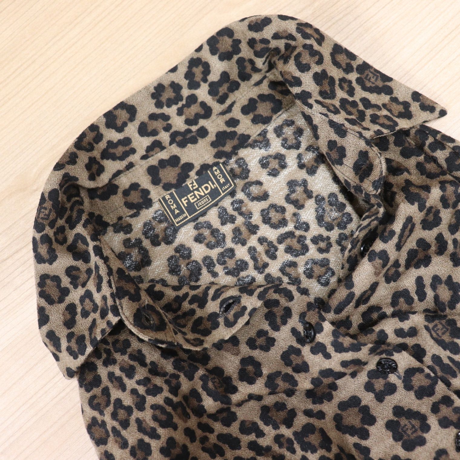 FENDI - ITPNKHQDYE3K 美品 FENDI フェンディ レオパード ファブリック 長袖 シャツ トップス 10.553150 ウール ブラウン 茶 レディース サイズ42 FENDI - ITPNKHQDYE3K 美品 FENDI フェンディ レオパード