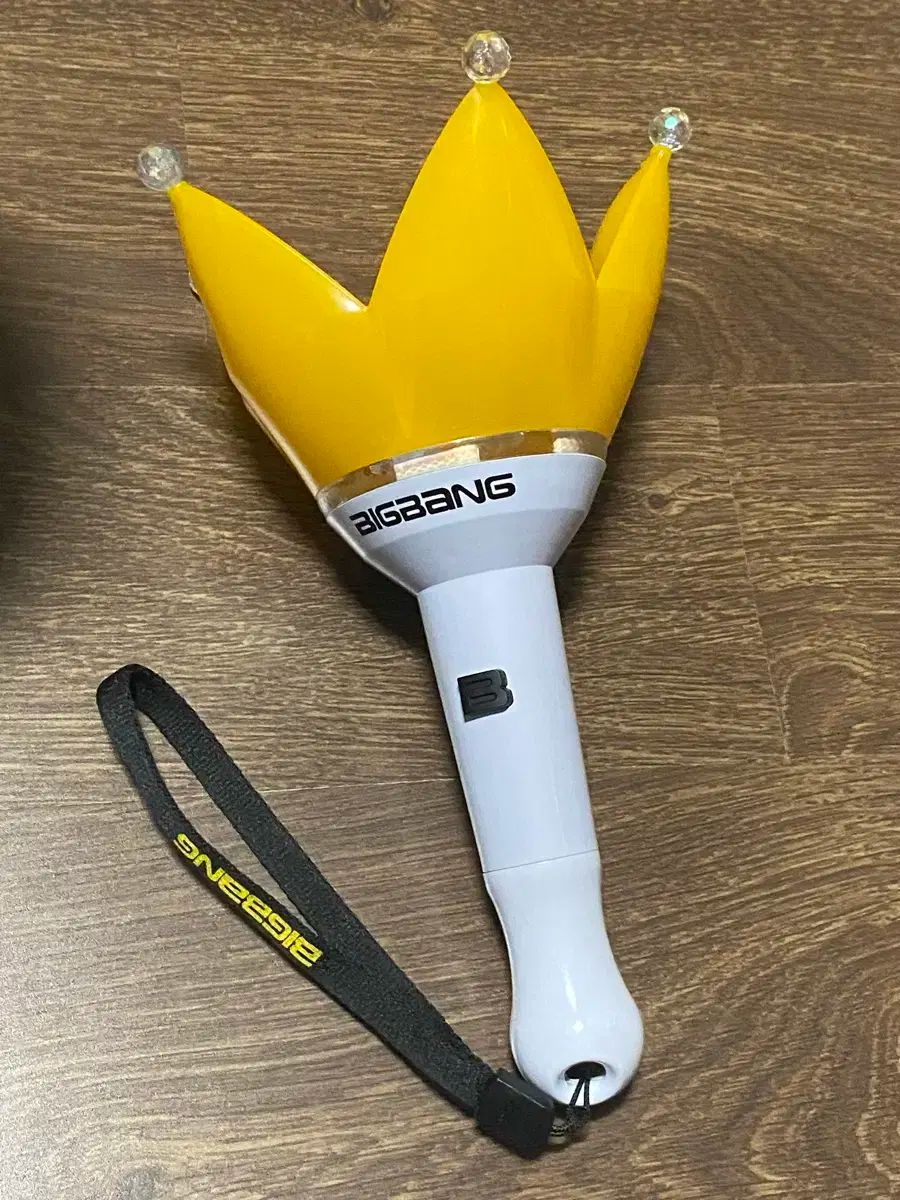 BIGBANG - BIGBANG ペンライト　ver.3 BIGBANGペンライト3個セット ライブ必需品｜Yahoo!フリマ（旧
