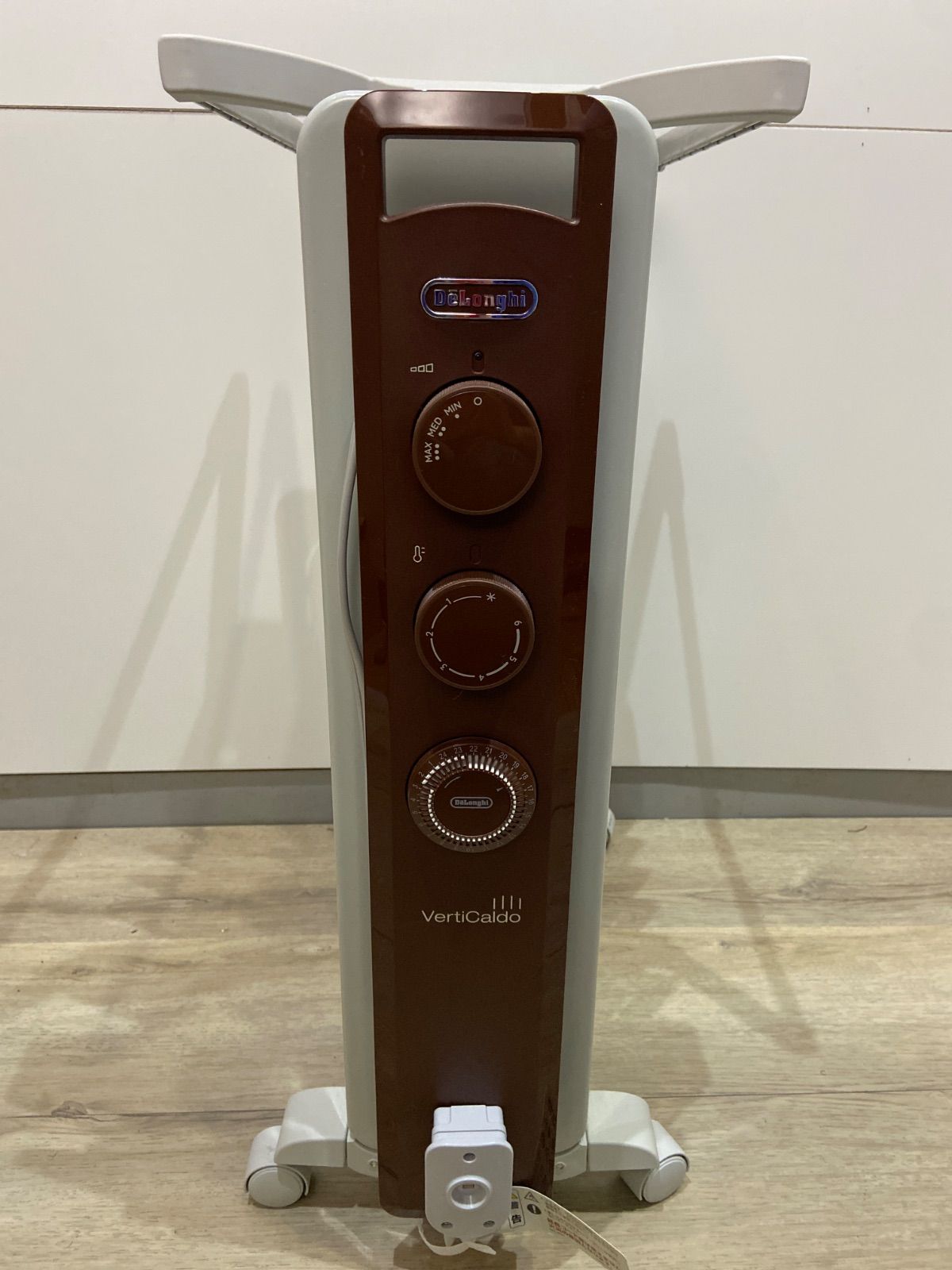 デロンギ ヴェルディカルド オイルヒーター RHJ21F1015