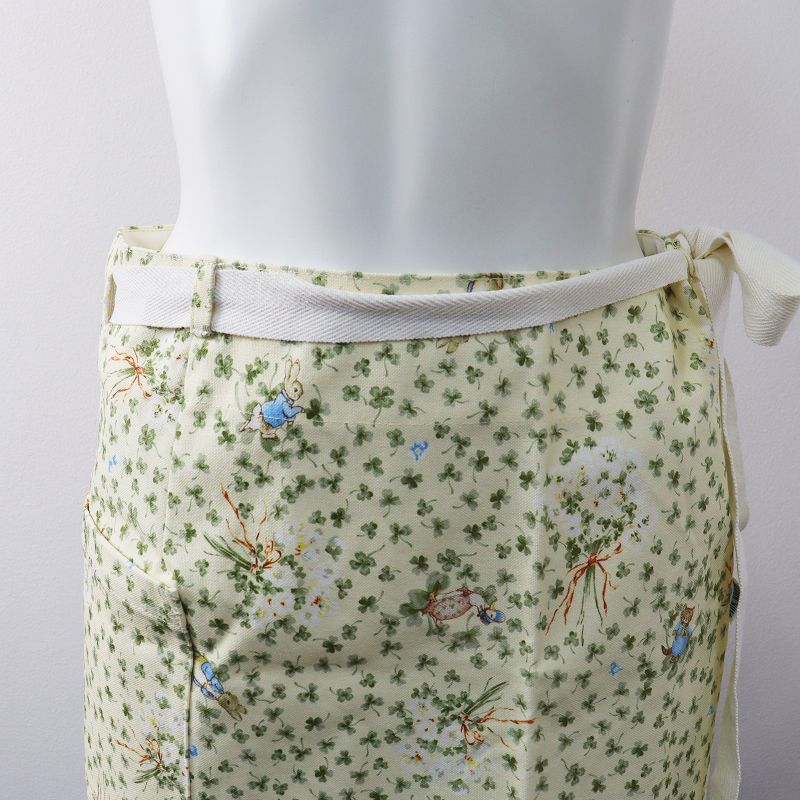 ピンクハウス　ピーターラビット　サロンエプロン ピンクハウス PINK HOUSE 美品 ピーターラビット サロンエプロン