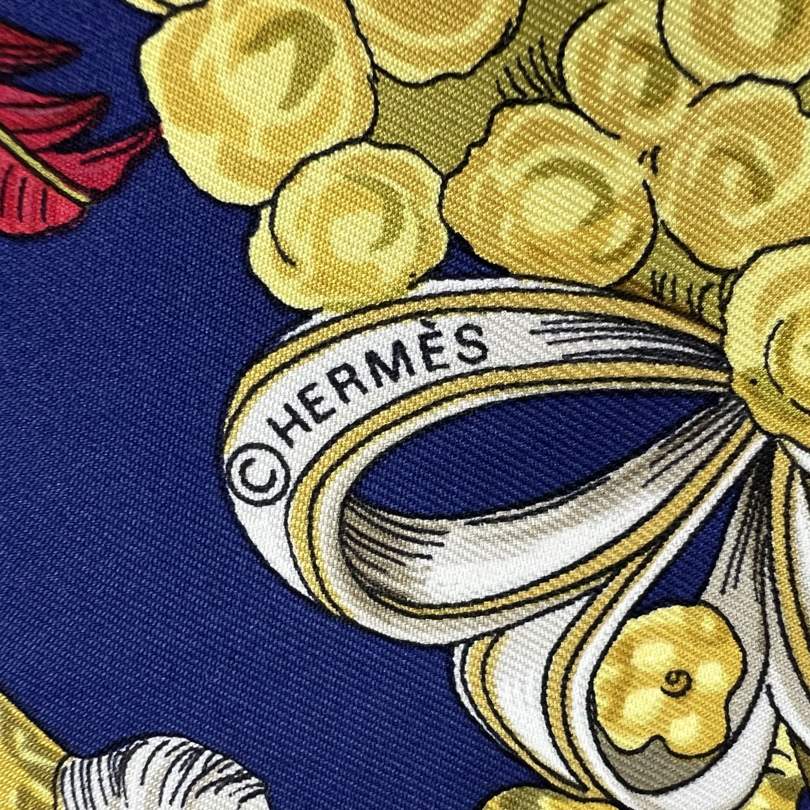エルメス　スカーフキャップ シルクスカーフキャップ | Hermès - エルメス-公式サイト