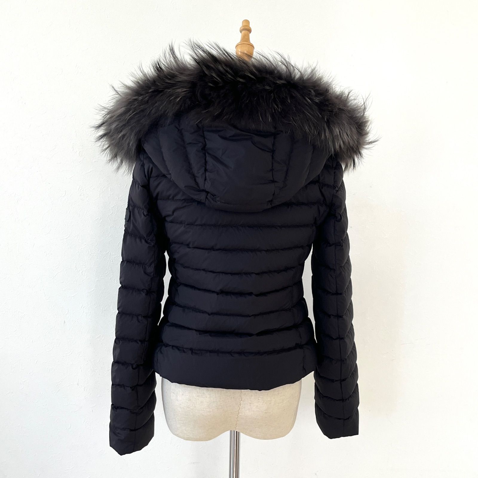 002】美品 22AW タトラス LTKE22A4164 VARENA ヴァレナ ファー・フード 