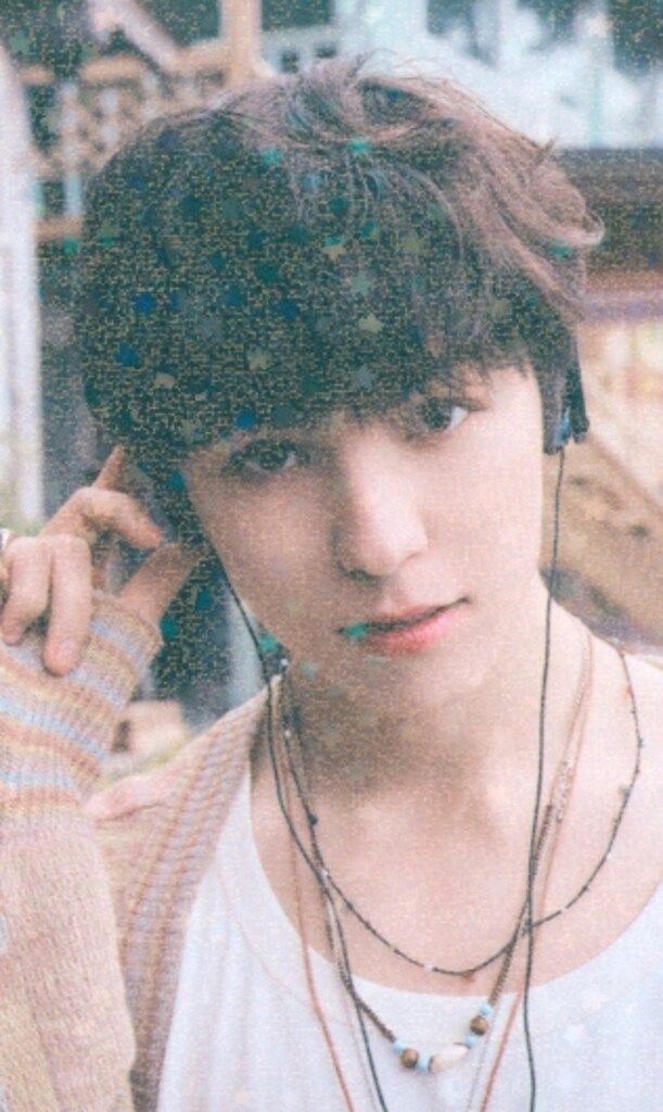 SEVENTEEN TowerRecords LD VERNON SPILL THE FEELS