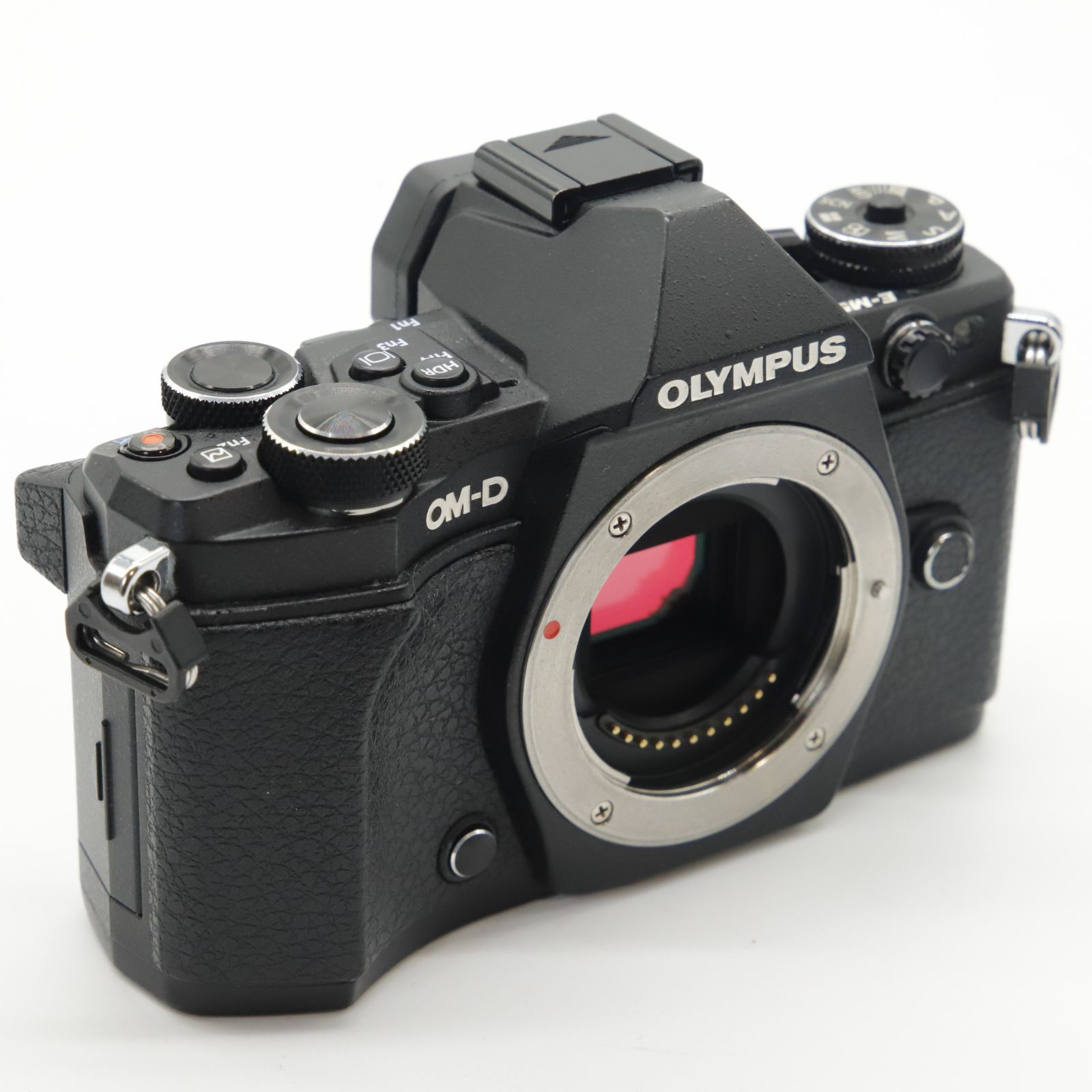 OLYMPUS OM-D E-M5 ボディ◆シャッター回数7325回のみ♪ OLYMPUS OM-D E-M5 ボディ◇シャッター回数7325回のみ♪ - メルカリ