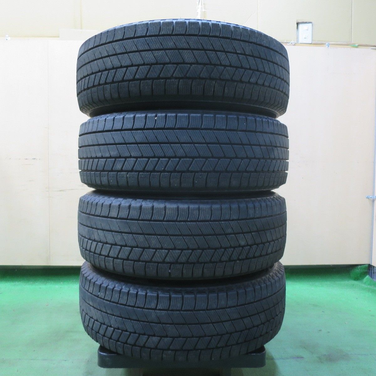 バリ溝！22年！キレイ！9分☆トヨタ 50系 プリウス PHV 純正 195/65R15 