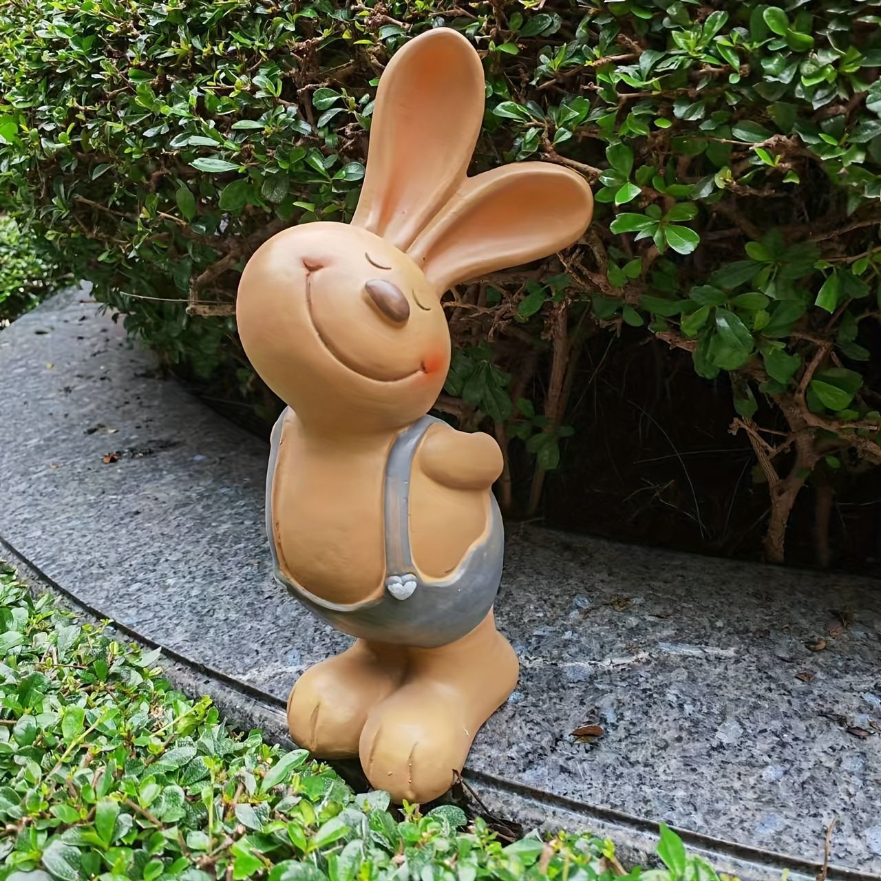 置物 オブジェ ガーデンオーナメント 室内 屋外 インテリア 微笑んでいるウサギ うさぎ アニメ風 玄関 装飾 DIY 庭 ガーデニング 装飾 ガー