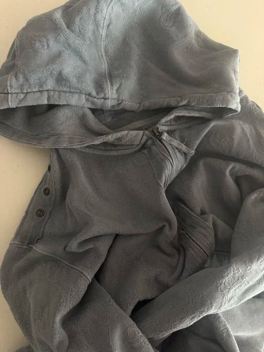 SCULPTOR スカルプター ジップアップパーカー フード付き