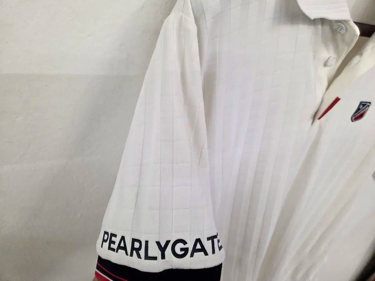 PEARLY