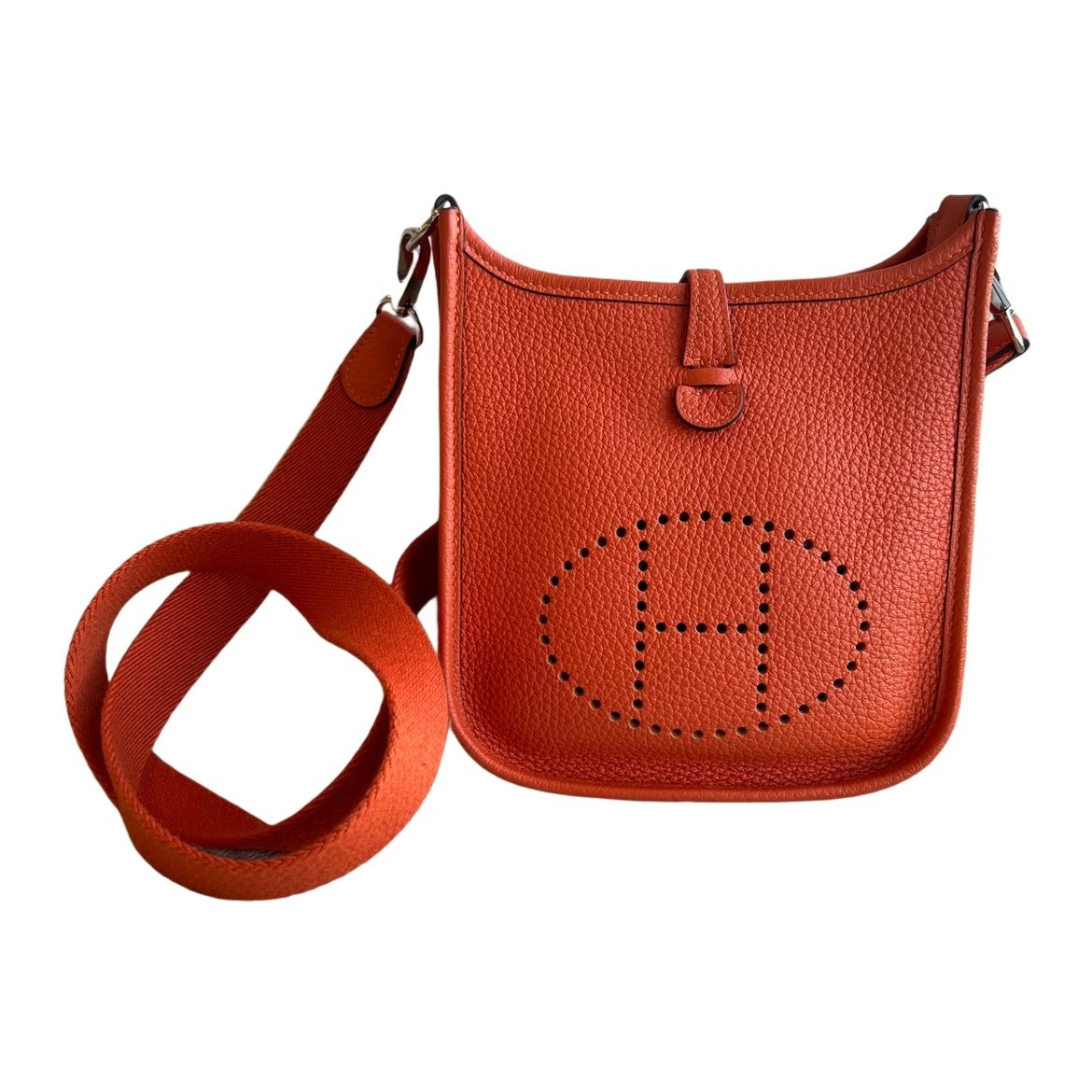中古】 HERMES (エルメス) エヴリン TPM バッグ ショルダー 中古】 HERMES (エルメス) エヴリン TPM バッグ ショルダー