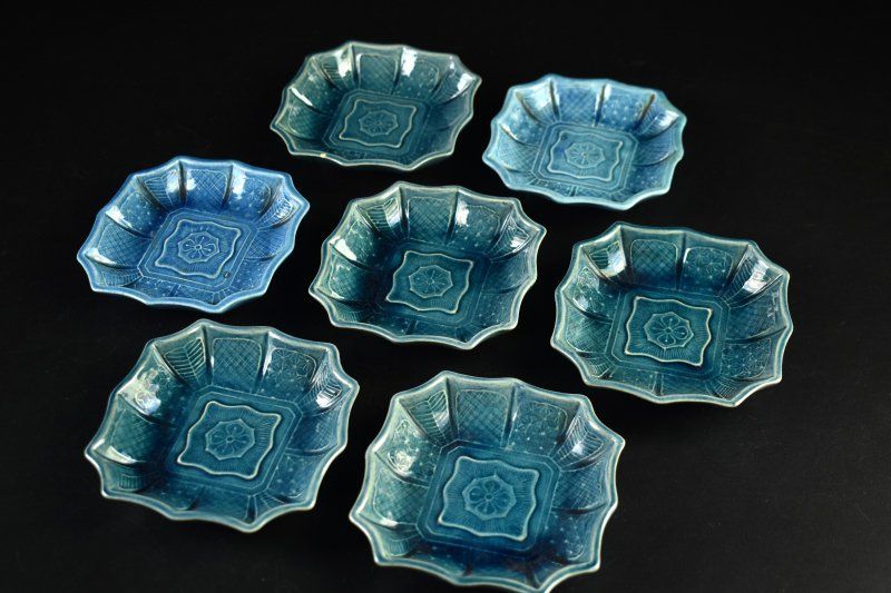 蔵A5121c 珉平焼 淡路焼 瑠璃釉 花図 小皿 七客 民平