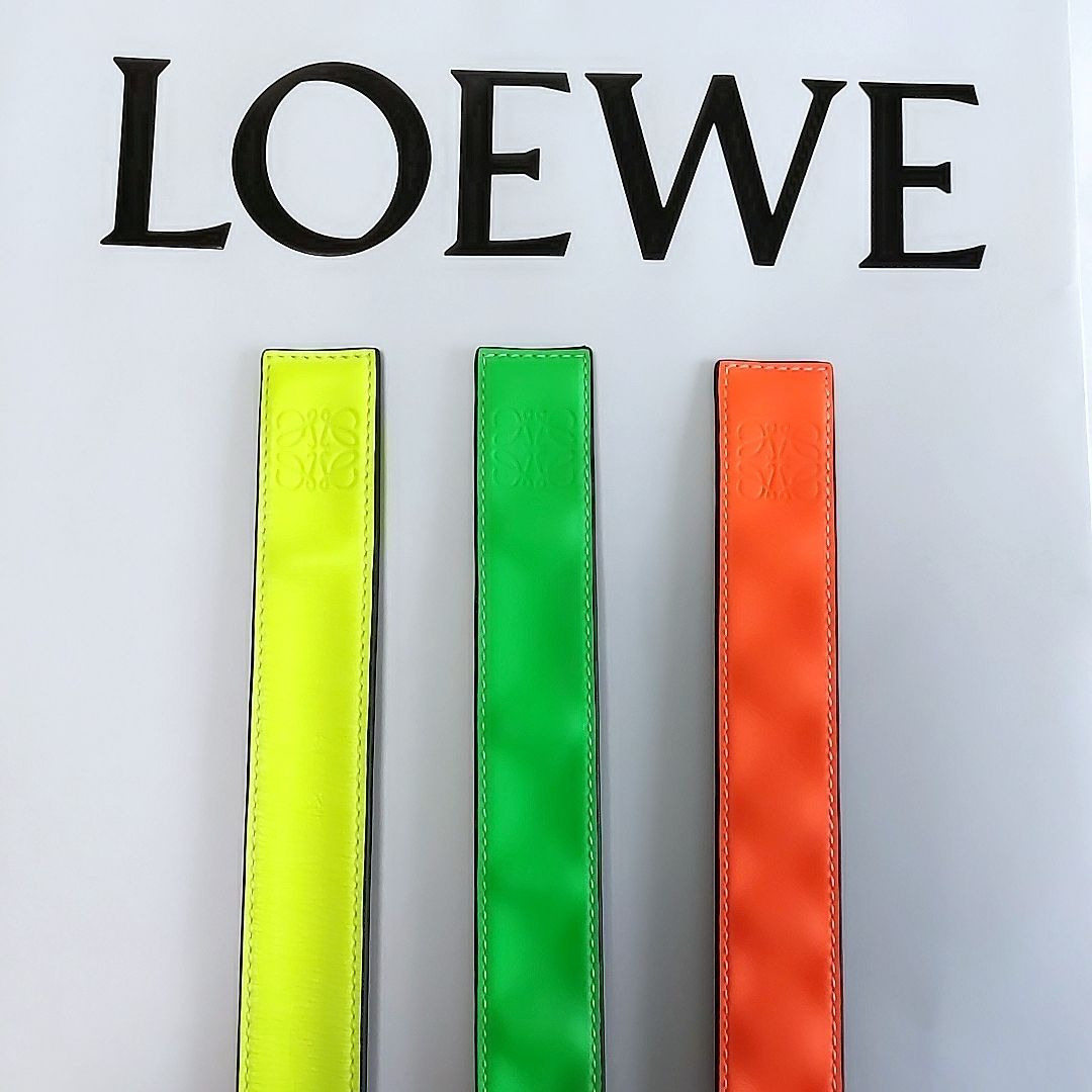 LOEWE ブレスレット アナグラム ロゴ スラップベルト スモール