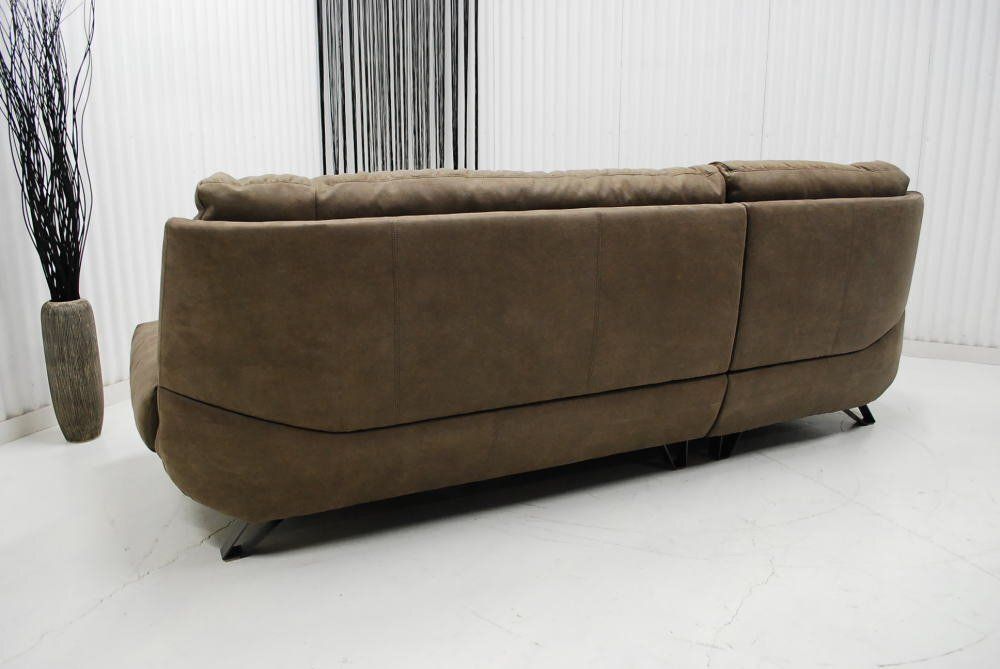 一部 フェザー入り