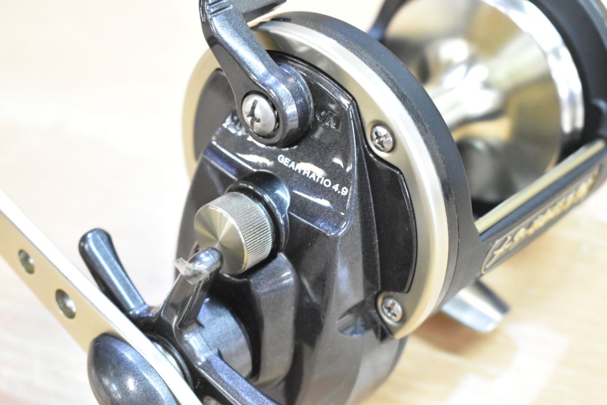 ダイワ メーター倶楽部巨鯉 40W 右巻き DAIWA KYOGOI ベイトリール