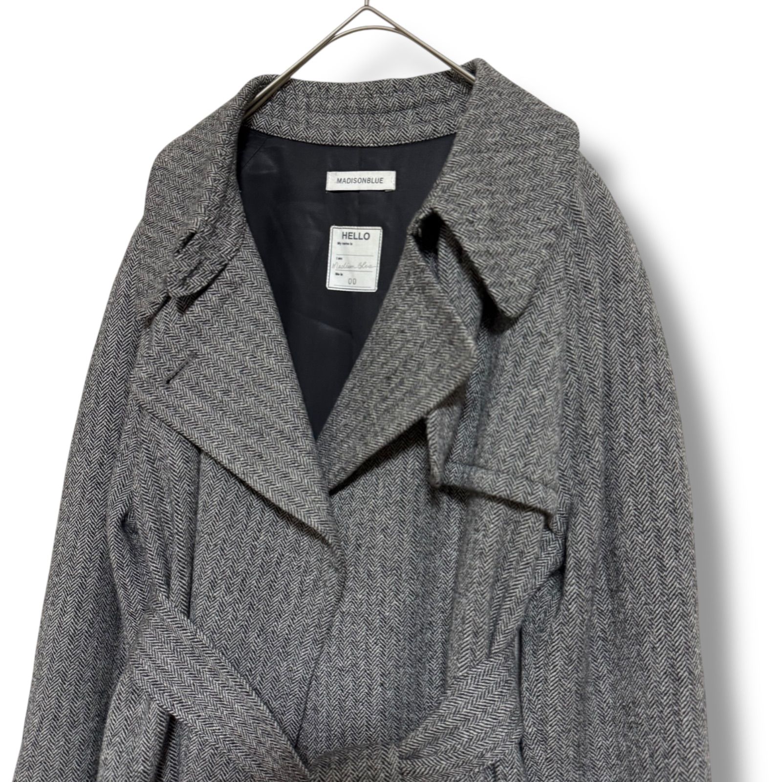 マディソンブルー ウール ヘリンボーン ロングガウンコート ベルト付き グレー系 マディソンブルー ウール ヘリンボーン ロングガウンコート ベルト付き