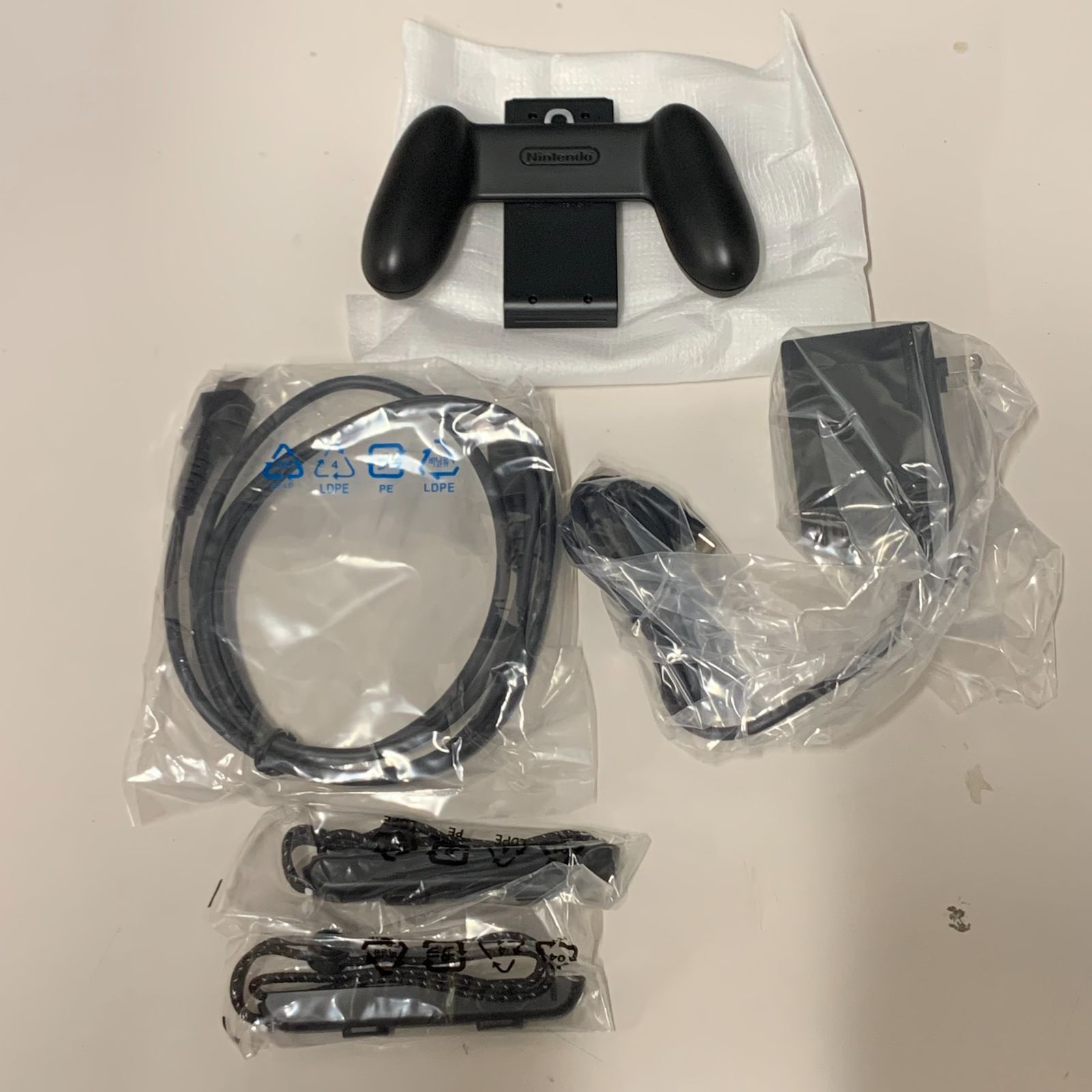 本体 有機EL