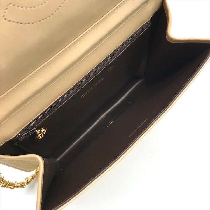 良品 CHANEL シャネル ココマーク マトラッセ ラムスキン プッシュ  