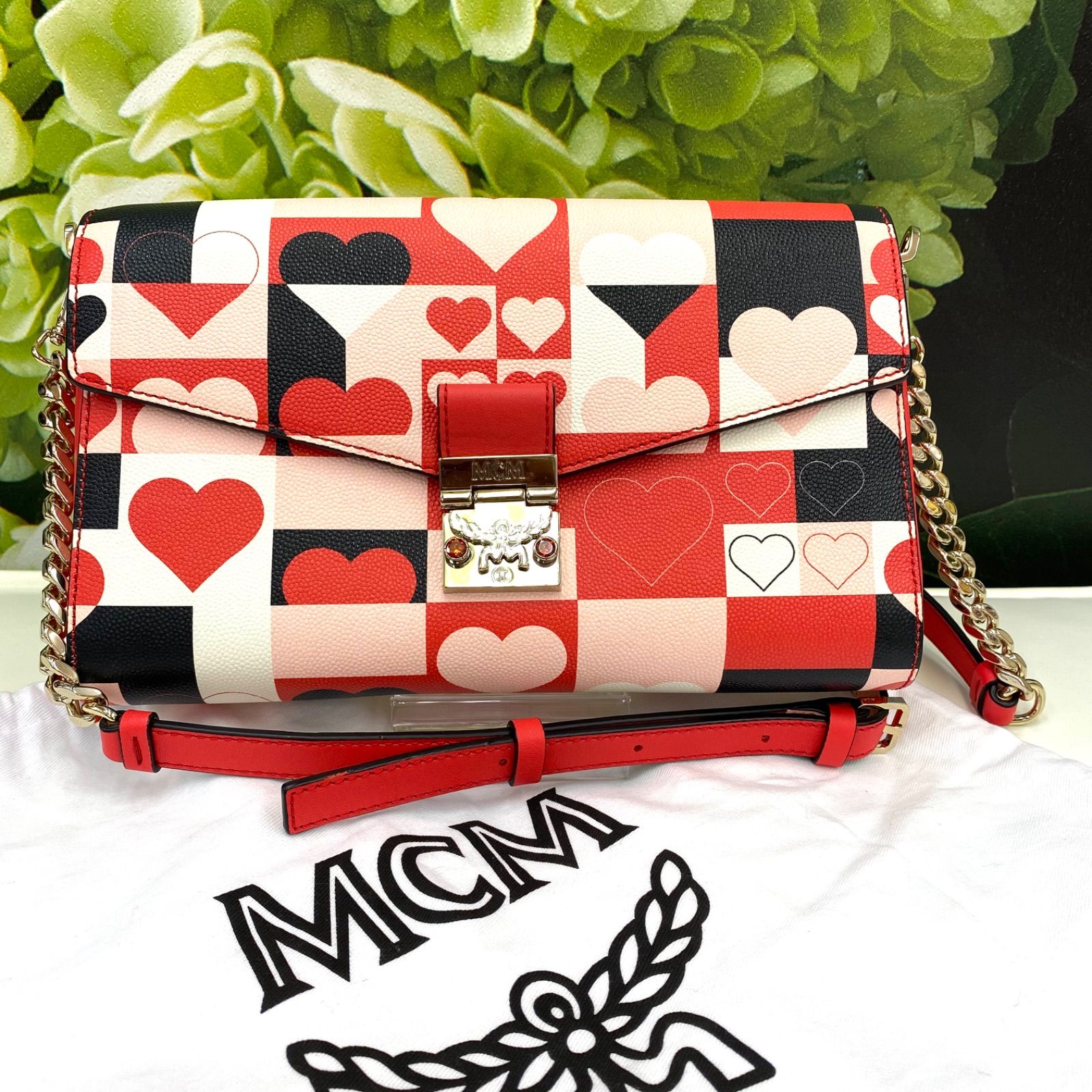 MCM ビッグショルダー（MCM エムシーエム ロゴデザイン ショルダー 