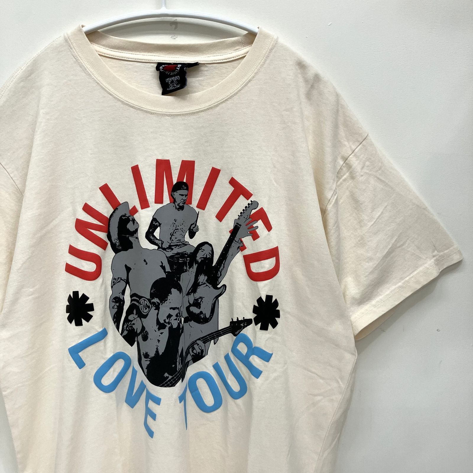 未使用品】RED HOT CHILI PEPPERS レッチリ 2023 UNLIMITED LOVE WORLD TOUR Tシャツ Lサイズ ②  - メルカリ