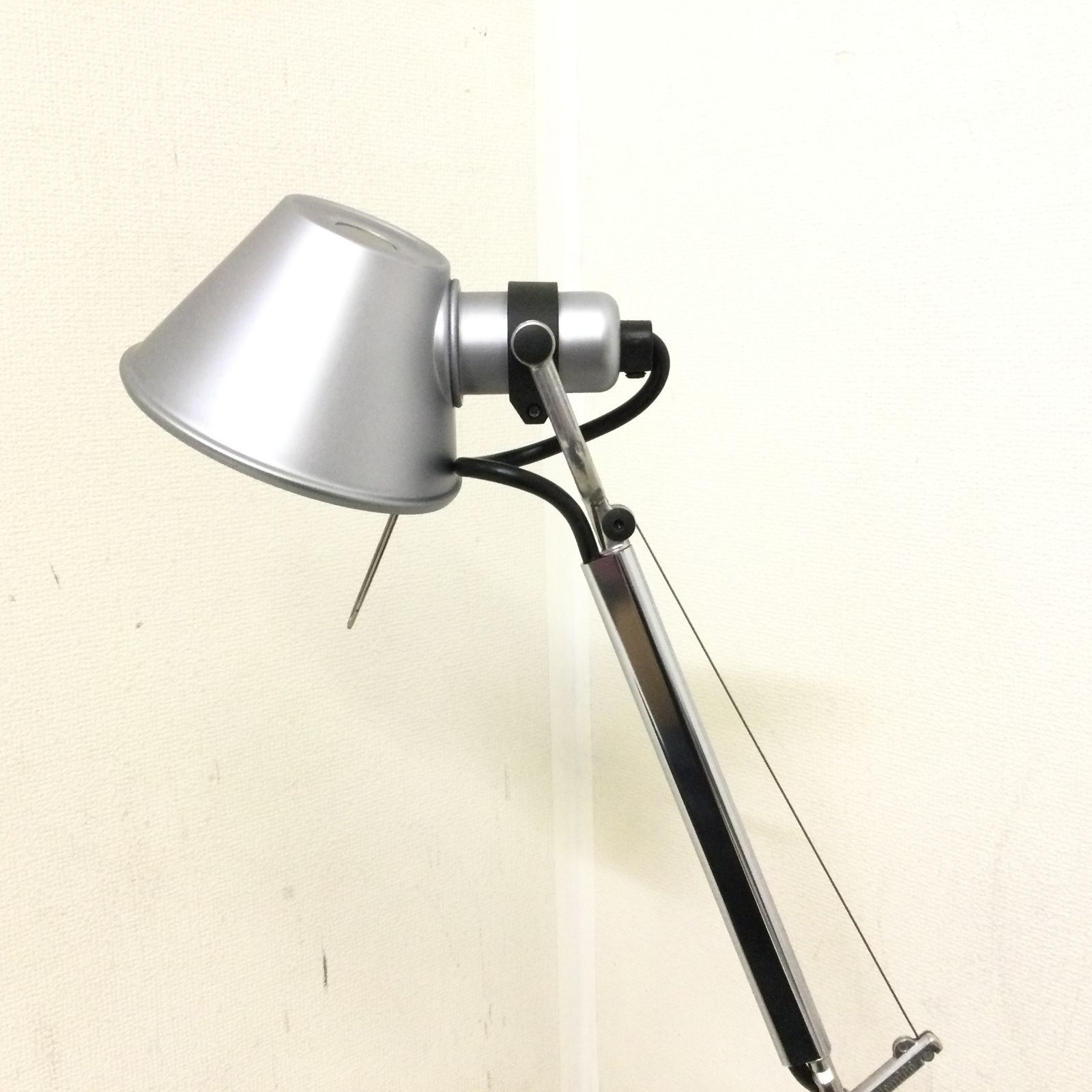 アルテミデ TOLOMEO