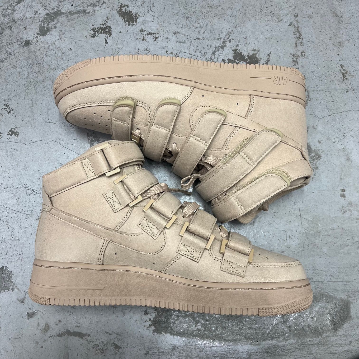 新品 Billie Eilish Nike Air Force 1 High '07 SP Mushroom