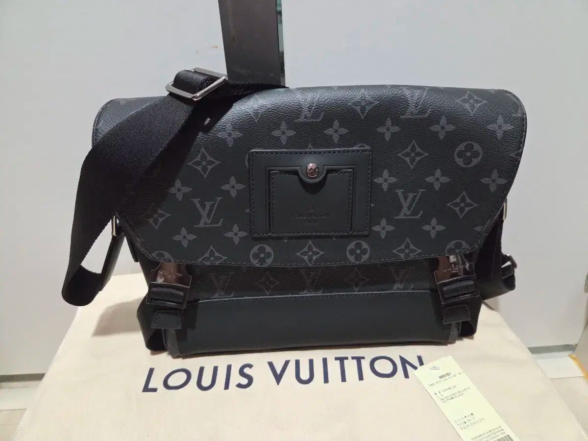 Louis Vuitton モノグラム ボヤージュPM クロスバック