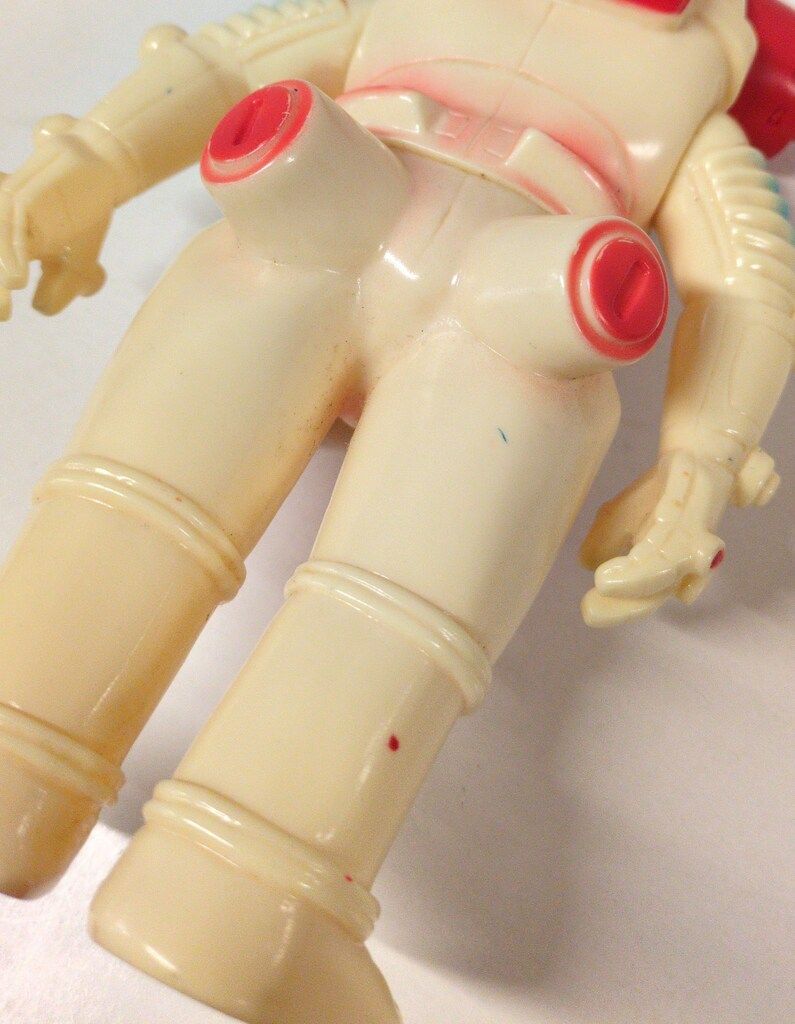 B-CLUB 新・復刻版怪獣シリーズ ウルトラセブン キングジョー クリーム