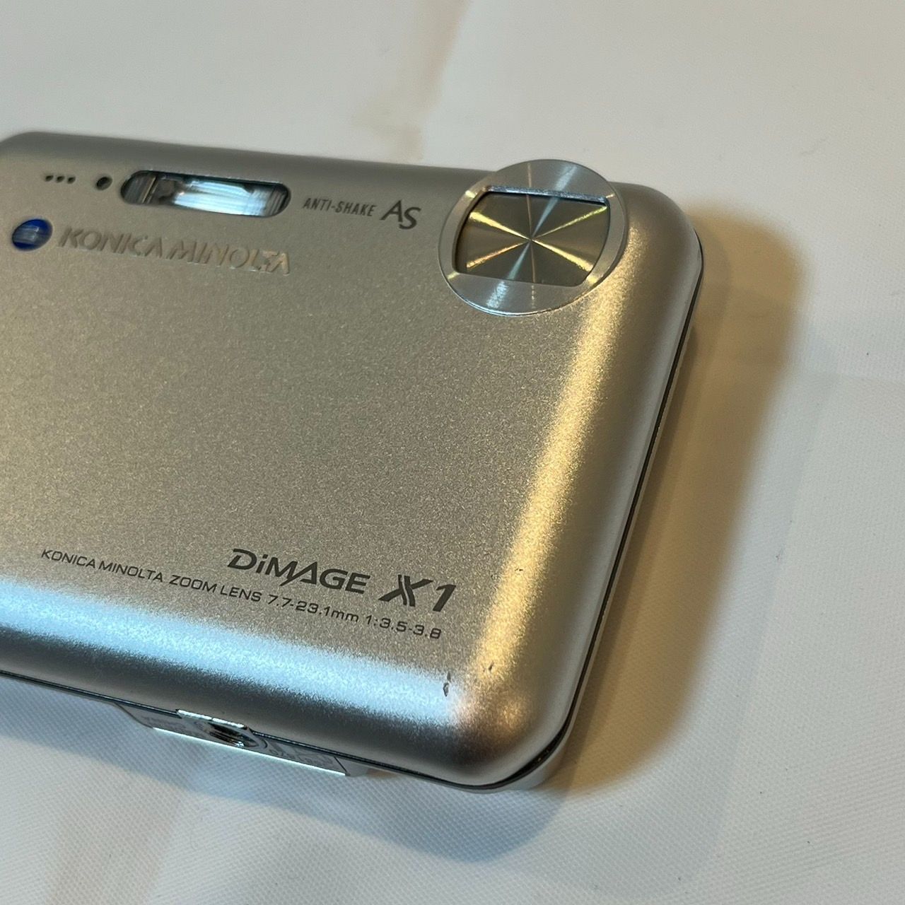KONICA MINOLTA DiMAGE X1 コンパクトデジタルカメラ デジカメ