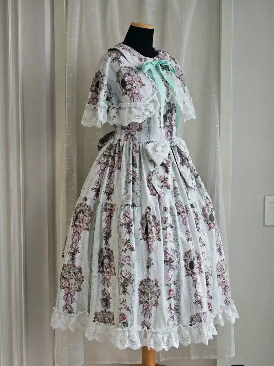 月末セール AZUMAYA オーバルテーブル LE-454 ガラス ローテーブル