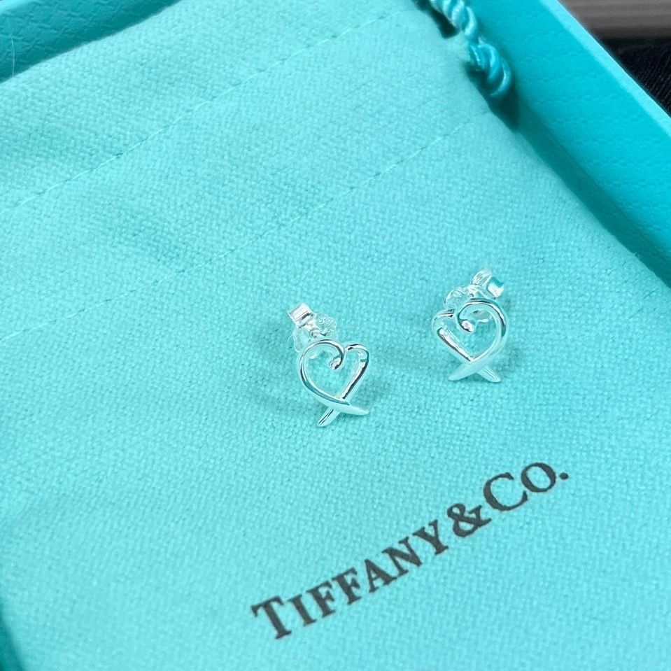 極美品✨️ TIFFANY & Co. パロマ・ピカソ ラビング ハート ピアス Ag925 新品未使用 C205018 - メルカリ