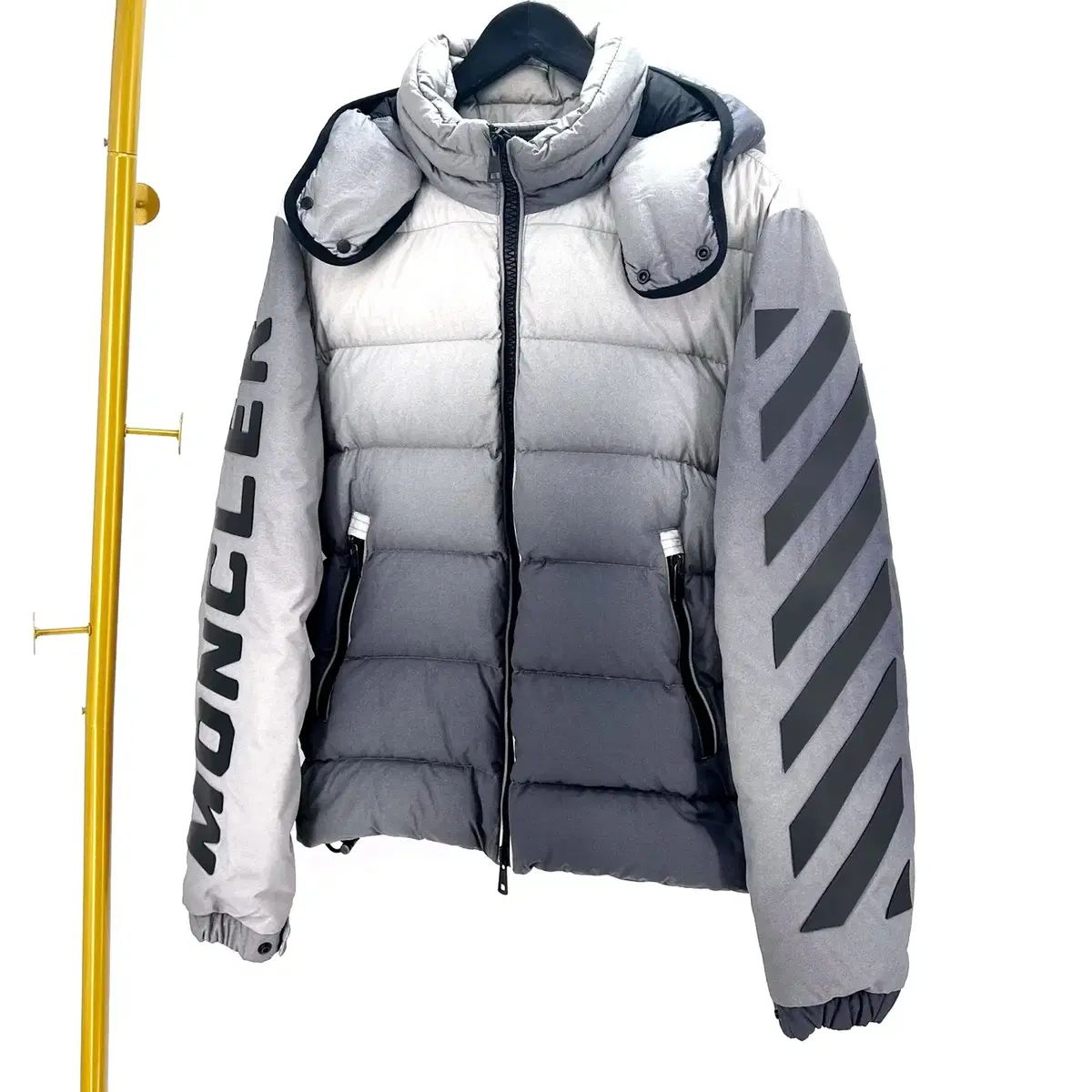 off white moncler コラボ オフホワイト モンクレール 2サイズ 2 サイズ MONCLER(モンクレール) X Off-White(オフホワイト) コラボ