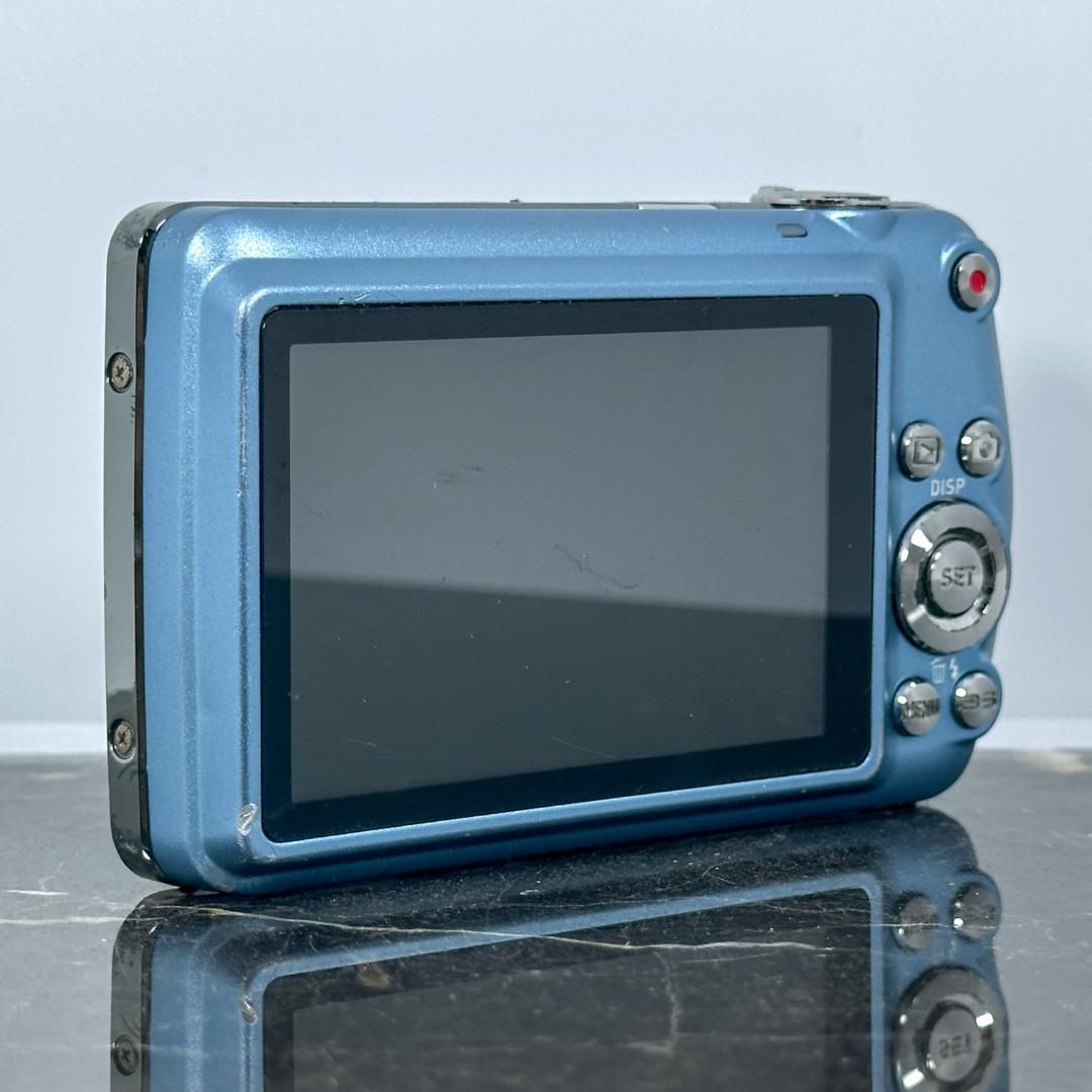 コンパクトデジタルカメラ カシオ