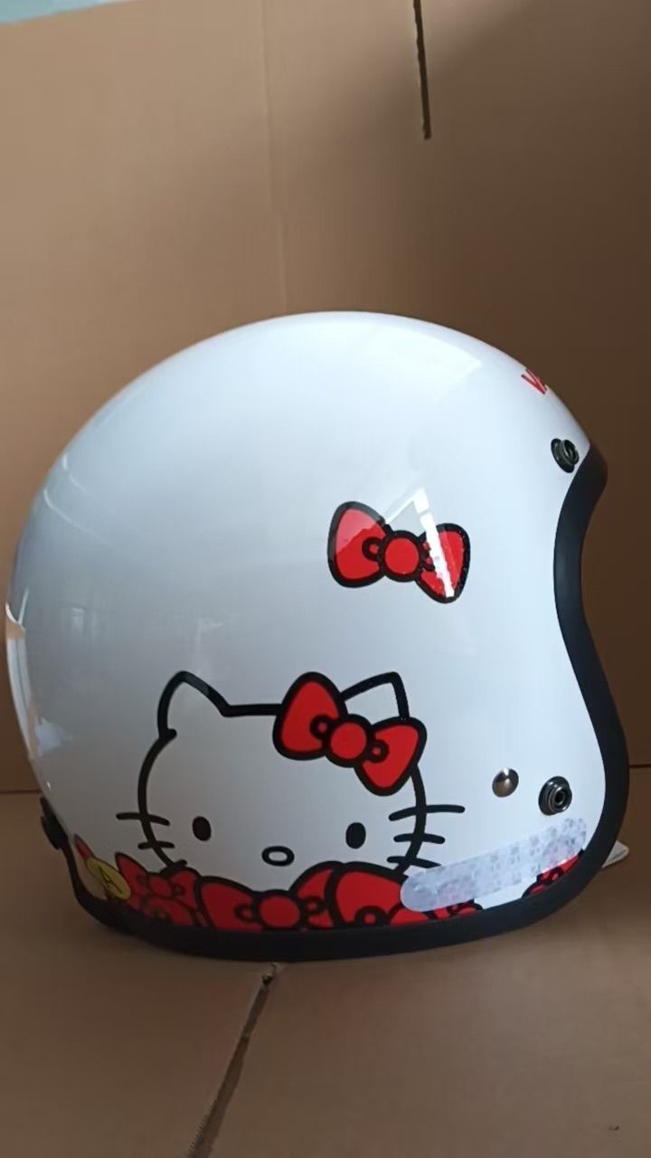 AVA ハローキティ ジェットヘルメット子供〜大人用レディースヘルメット原付新品 AVA ハローキティ ジェットヘルメット子供〜大人用レディース