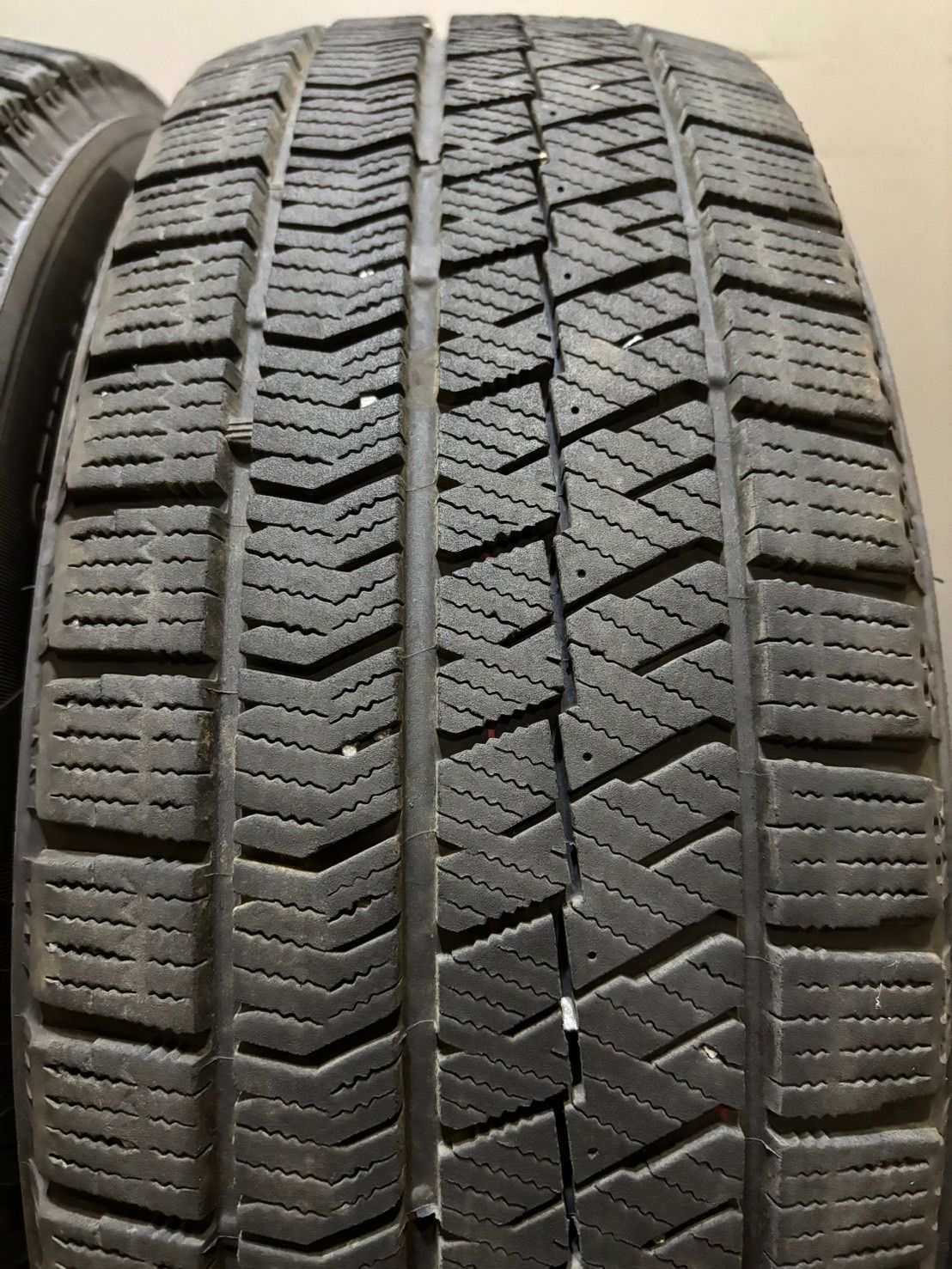 中古 ブリヂストン スタッドレス ブリザック VRX2 225/65R17 2本