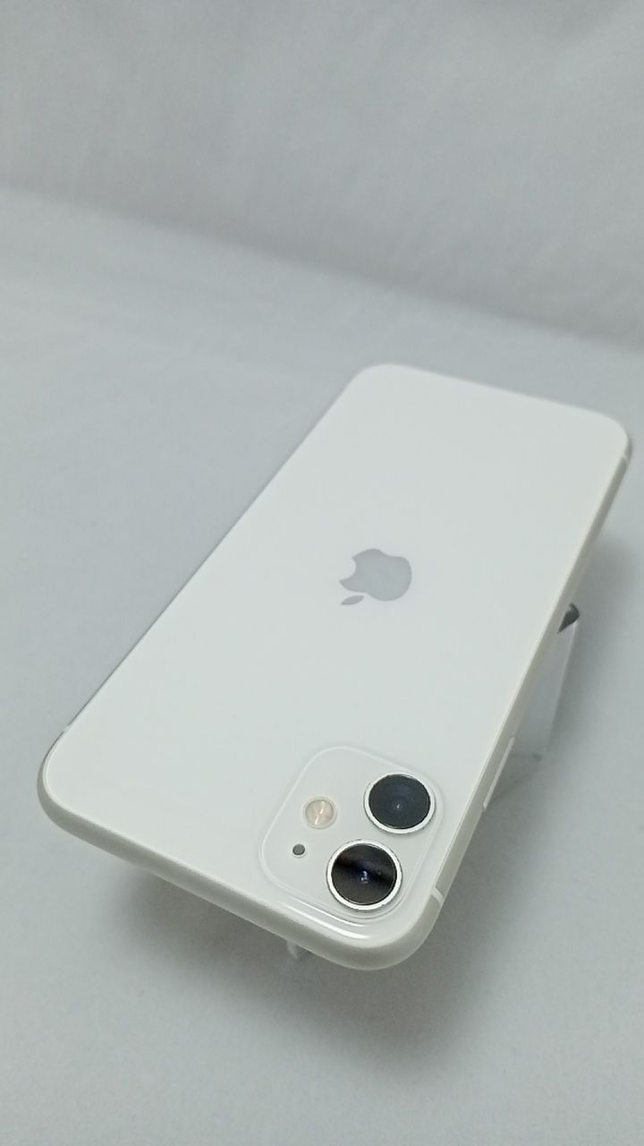 動作確認済！ iPhone11 A2221 64GB 本体 ホワイト SIMフリー 箱 