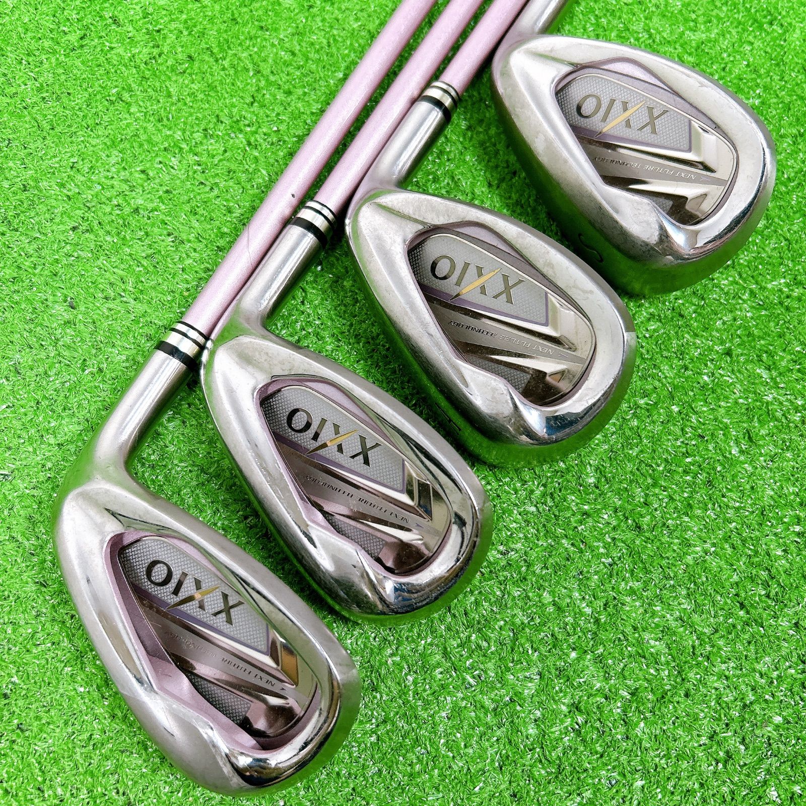 豪華8本】ゼクシオ 7代目 MP700 レディースアイアン ピンク L 初心者