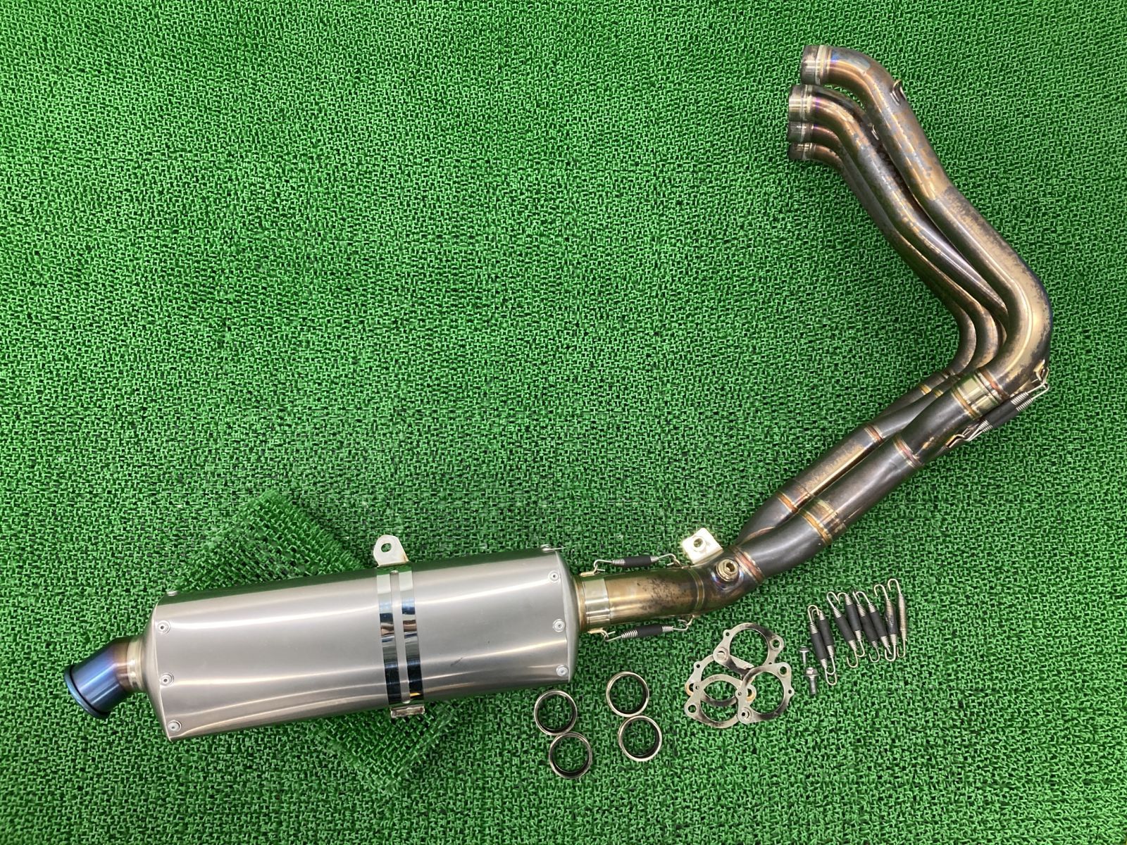 TSR製CBR1000RR マフラー 社外 バイク 部品 08-16年SC59 チタン プロダクションレーシング フルエキ コンディション良好 品薄
