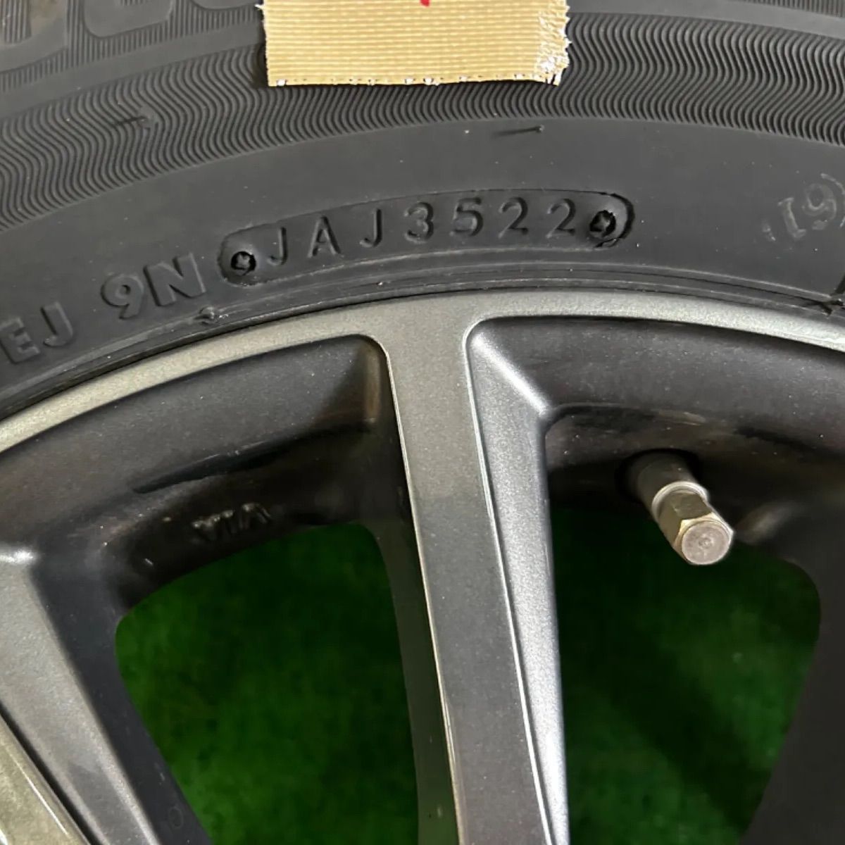 トヨタ カローラフィールダー NZE144G スタッドレスタイヤ トヨタ カローラフィールダー NZE144G スタッドレスタイヤ