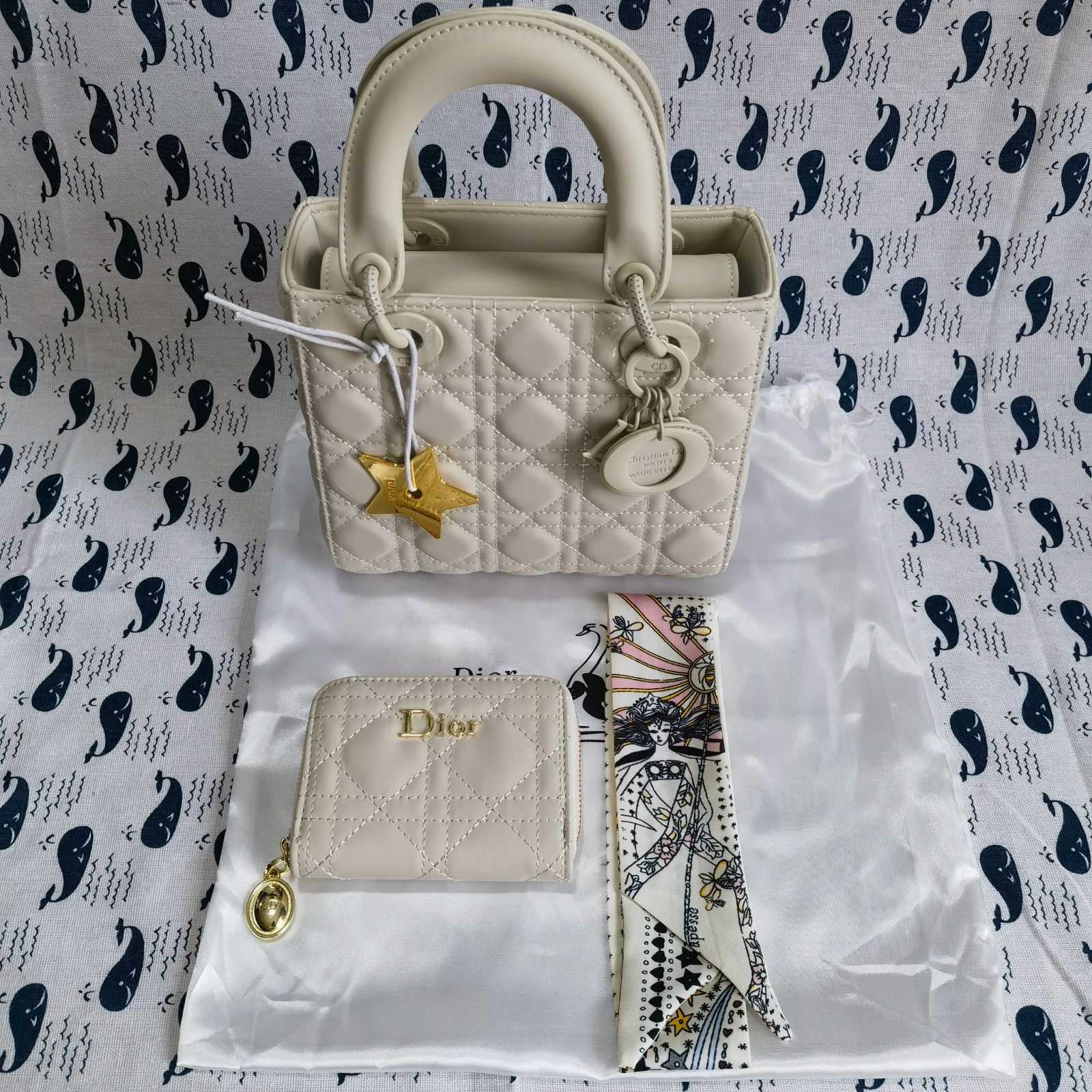 超人気美品☆DIOR ディオール   ハンドバッグ