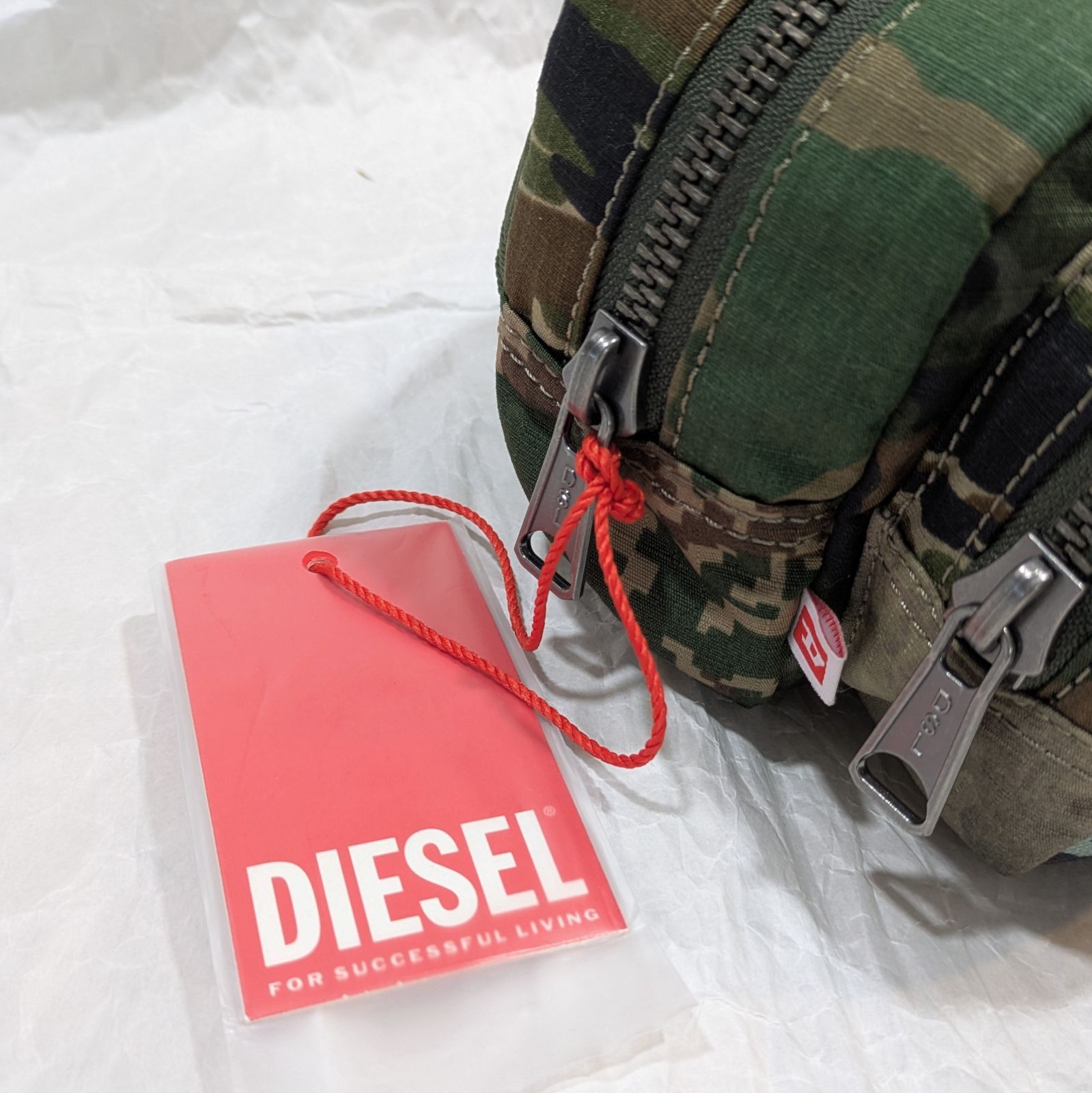 限定特価！定価24,200円 新品 DIESEL (ディーゼル) カモフラ