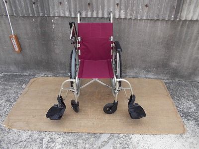 送料無料 一部地域を除く 自走式車椅子 パナソニック ライクルR 多機能40 ＲＰＮ−S401220 TS-25-0918-08