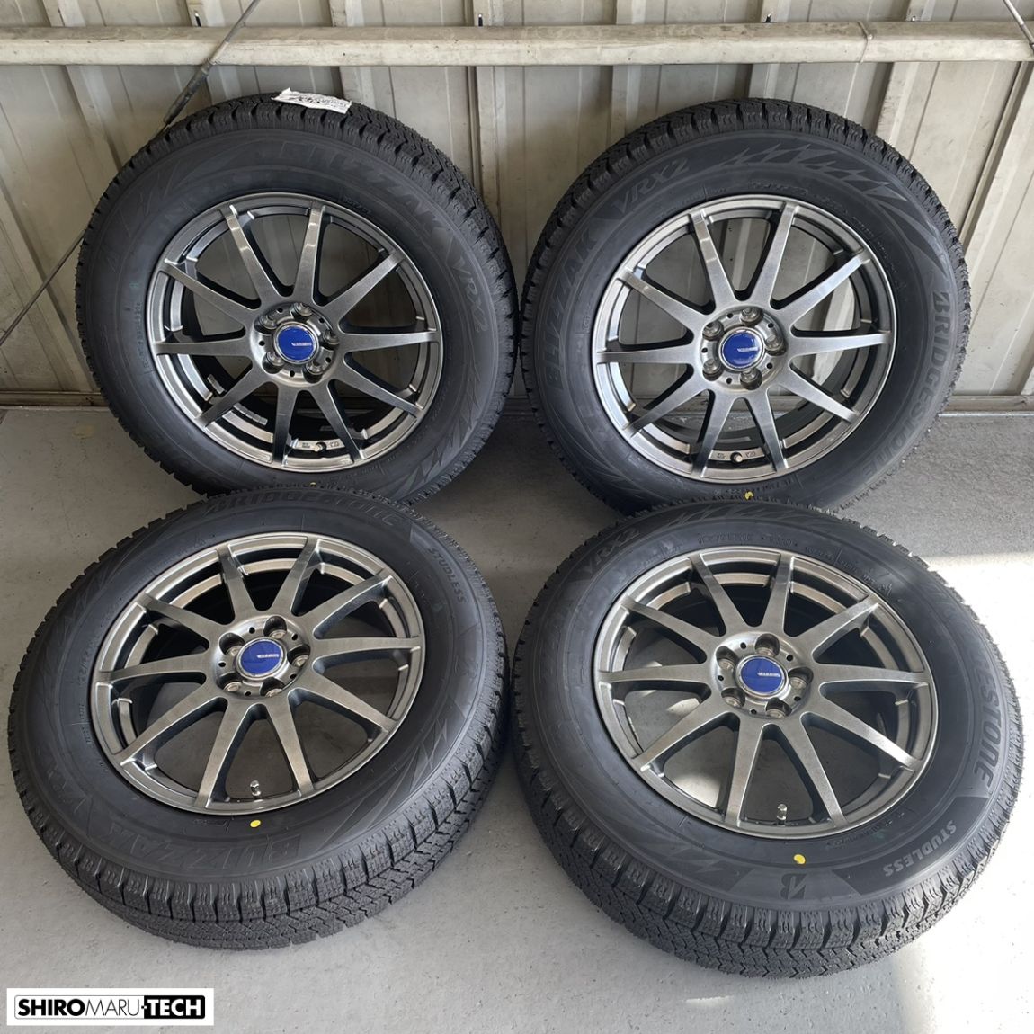 ブリヂストンスタッドレスタイヤセット 195/65R16 ライズHV