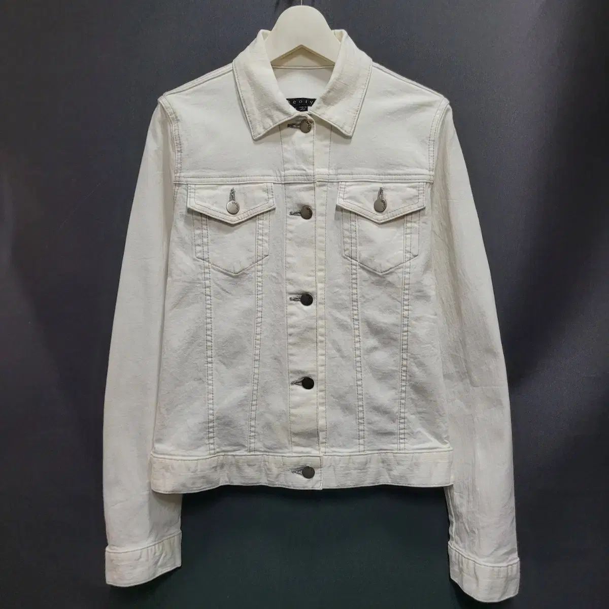 美品　Theory クラッシック ストレッチトラッカージャケット　デニム 美品 Theory クラッシック ストレッチトラッカージャケット デニム