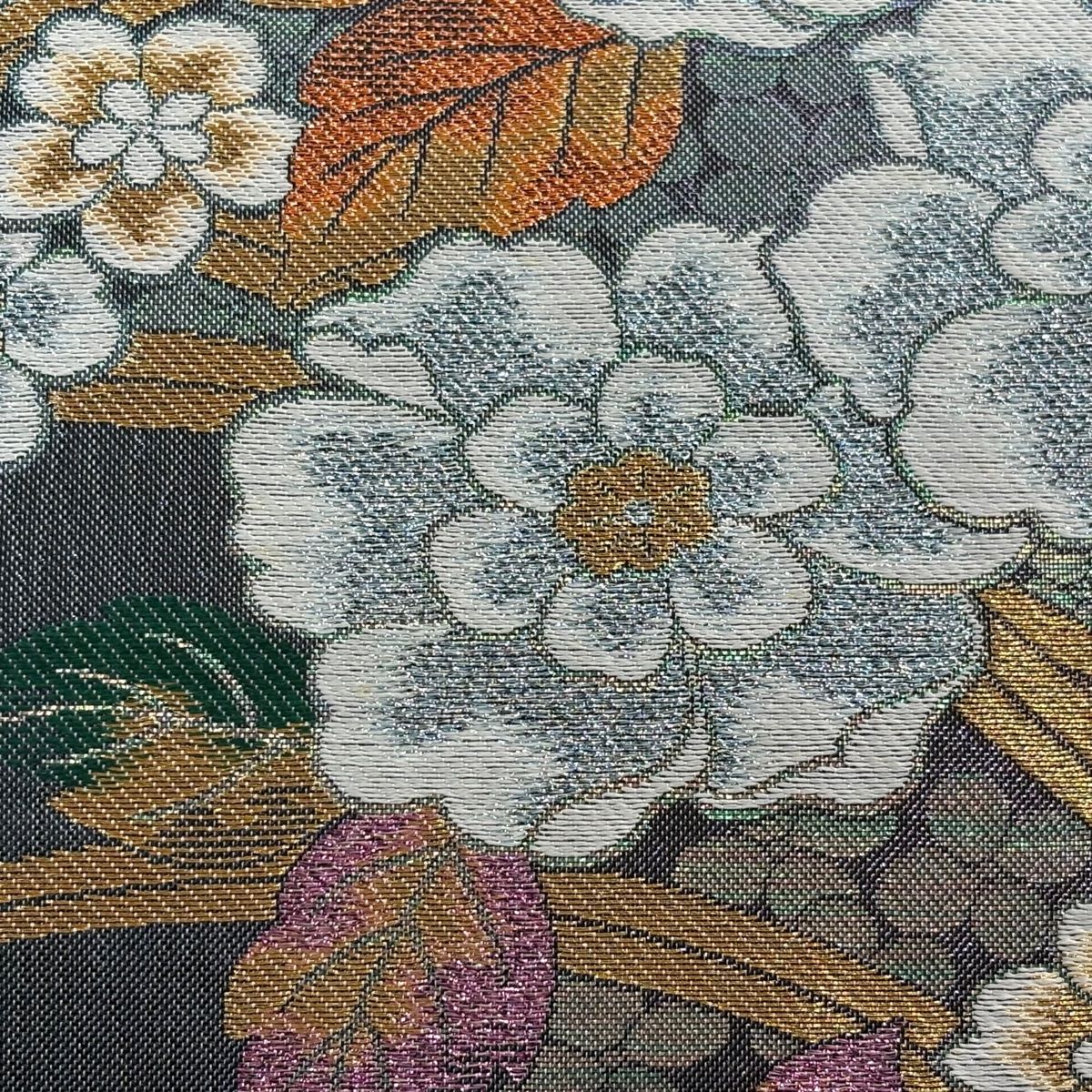 袋帯 秀品 振袖向き 草花 芝 金銀糸 箔 水色 六通 正絹 【中古