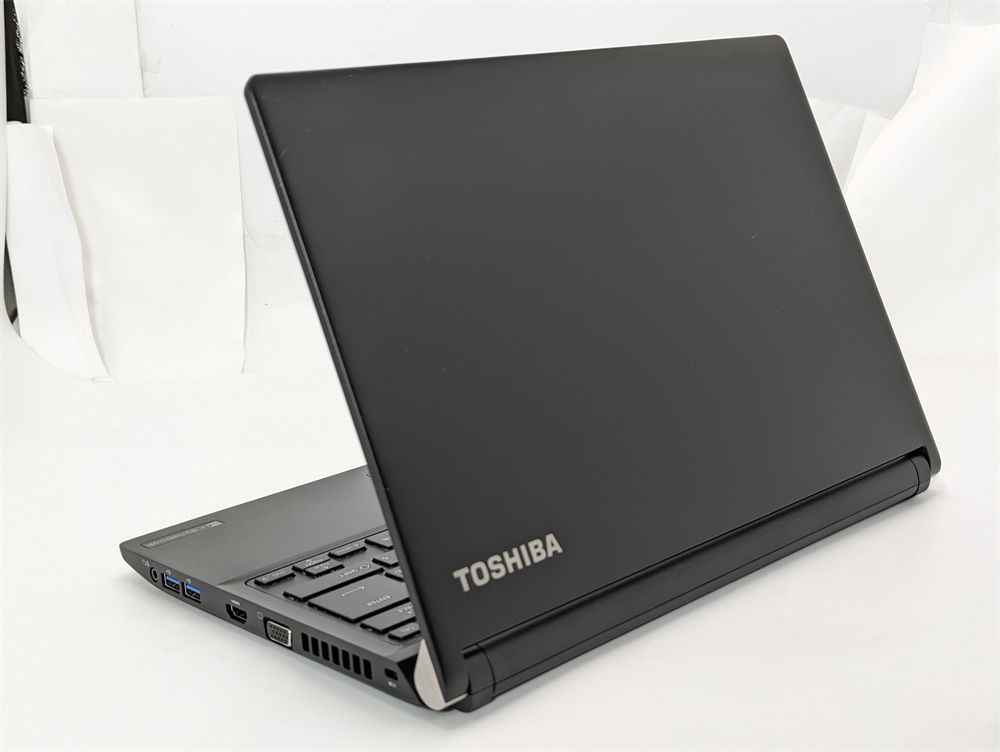 中古美品 13.3インチ 高速SSD ノートパソコン 東芝TOSHIBA R73/M 第7
