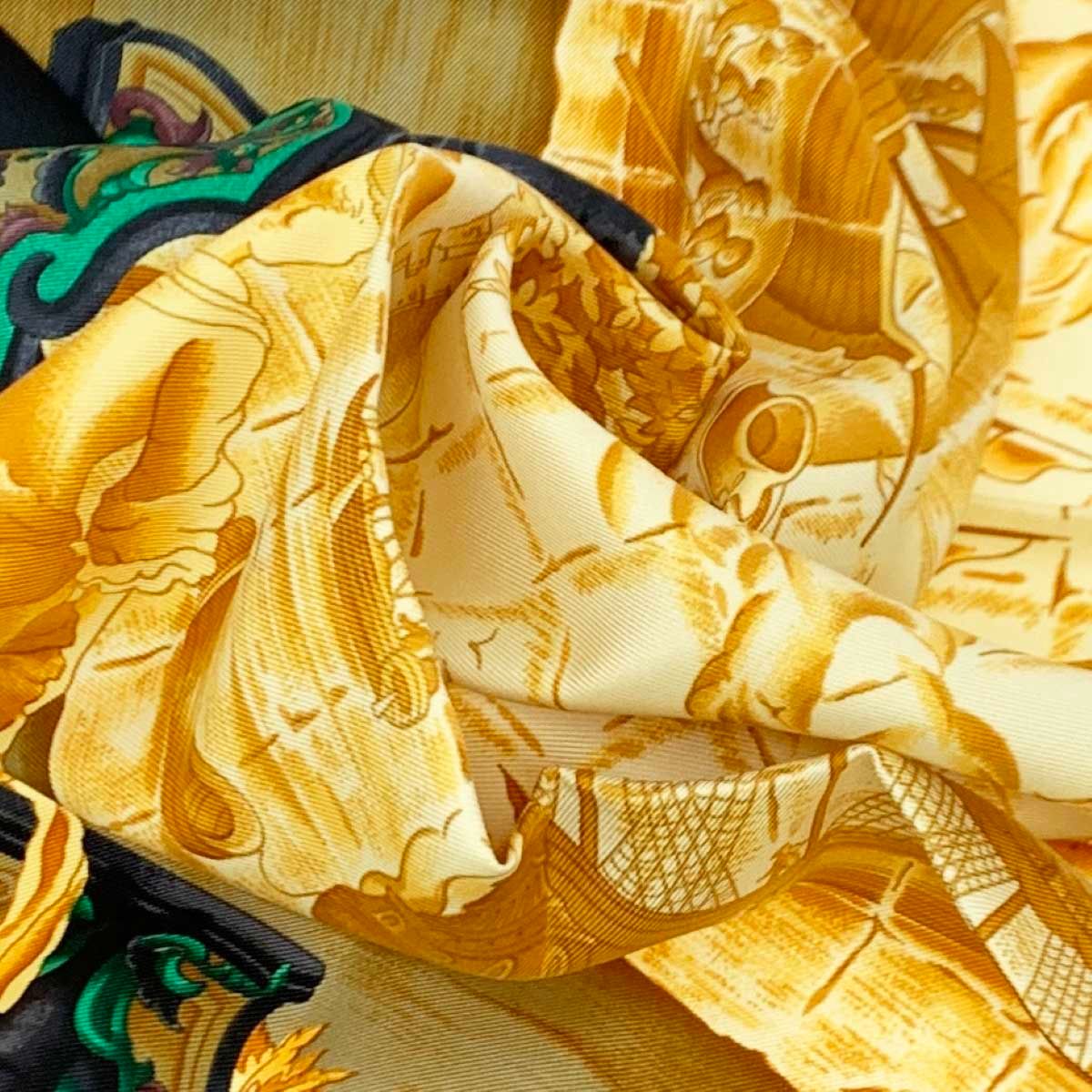 美品 HERMES エルメス カレ90 AZVLEJOS スカーフ ゴールドカラー