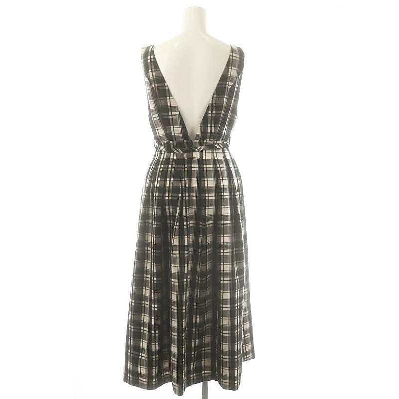 Dress ワンピース
