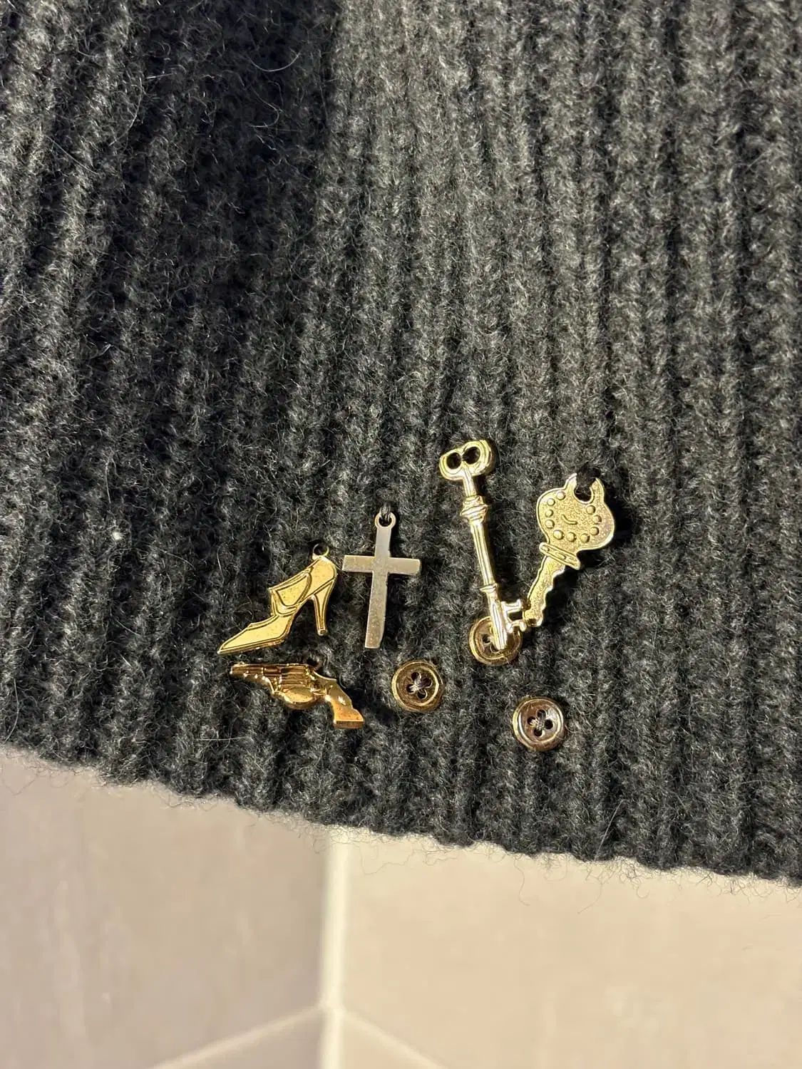 Ca4la アンディ ウォーホル チャーム ビーニー