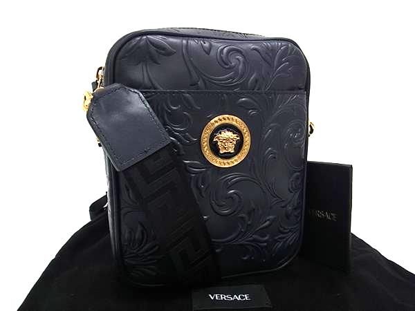 極美品VERSACE ヴェルサーチ カーフレザー メデューサ ショルダーバッグ 極美品♡カーフレザー♡VERSACE ヴェルサーチ メデューサ ボディバッグ