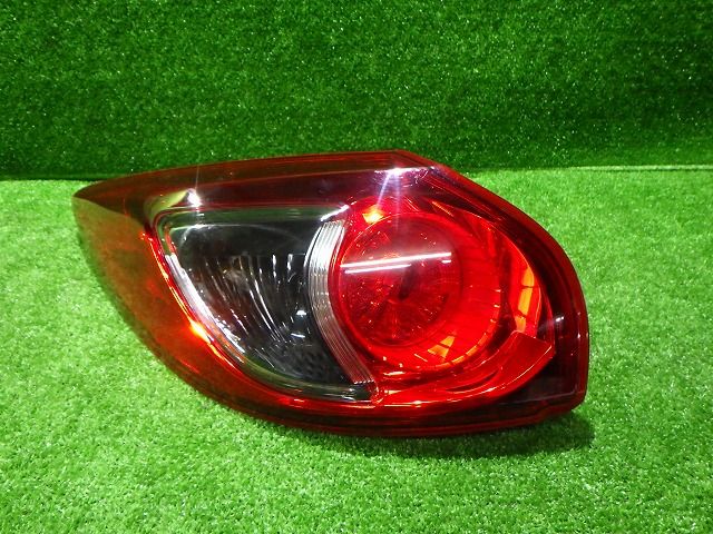 CX-5 左テールレンズ KE 前期 W0429 マツダ 250821022 - メルカリ