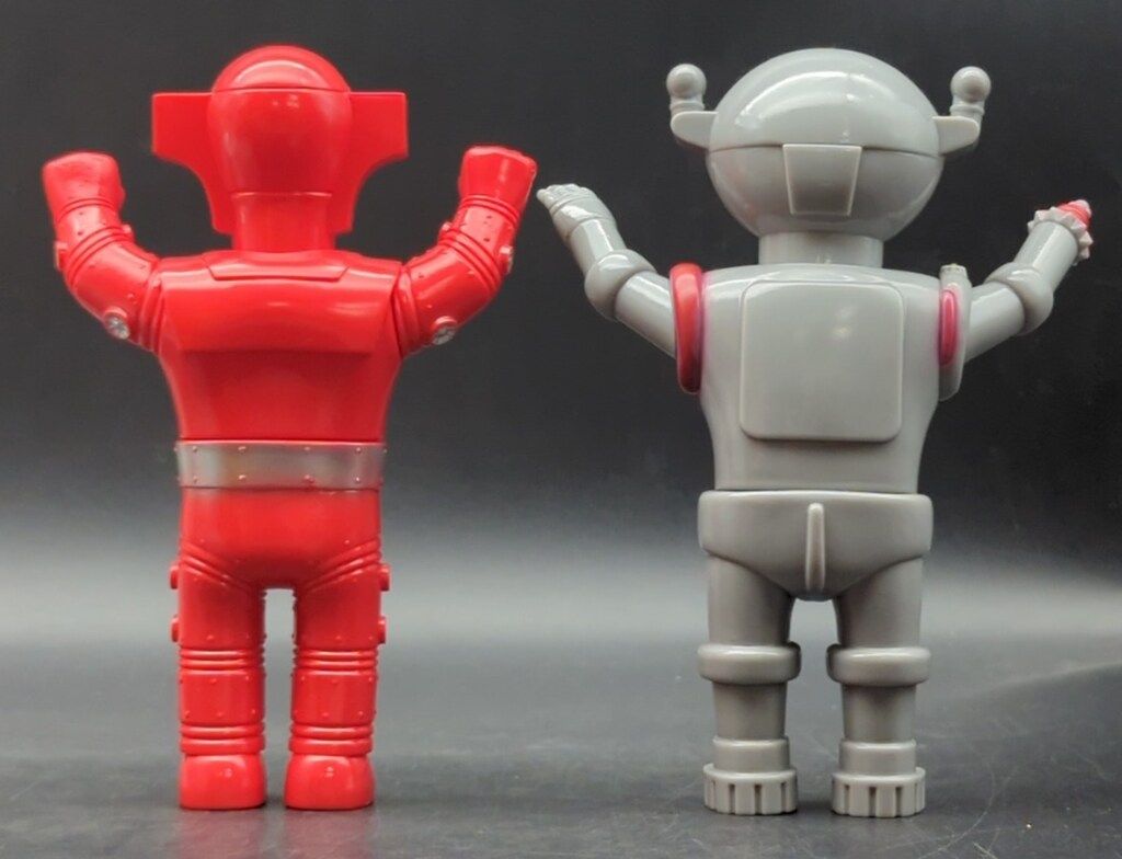 墓場の画廊ソフビ／レッドバロン/トロイホースMONSTER MIND TOYS 9月3日(日)より販売開始】【Monster Mind Toys】レッドバロン